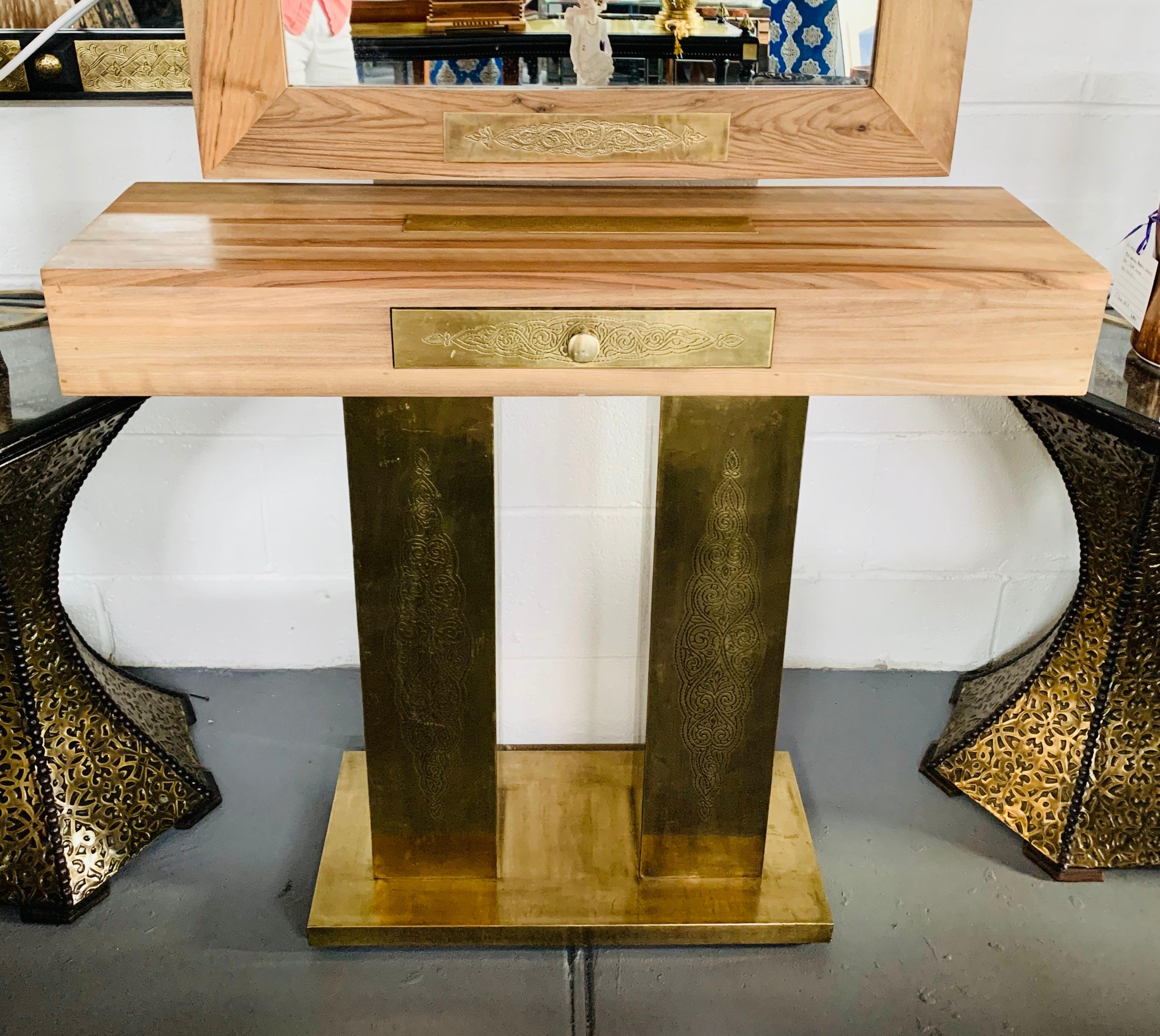 Hollywood Regency Style Brass and Walnut Mirror and Console Table Set For Sale 2