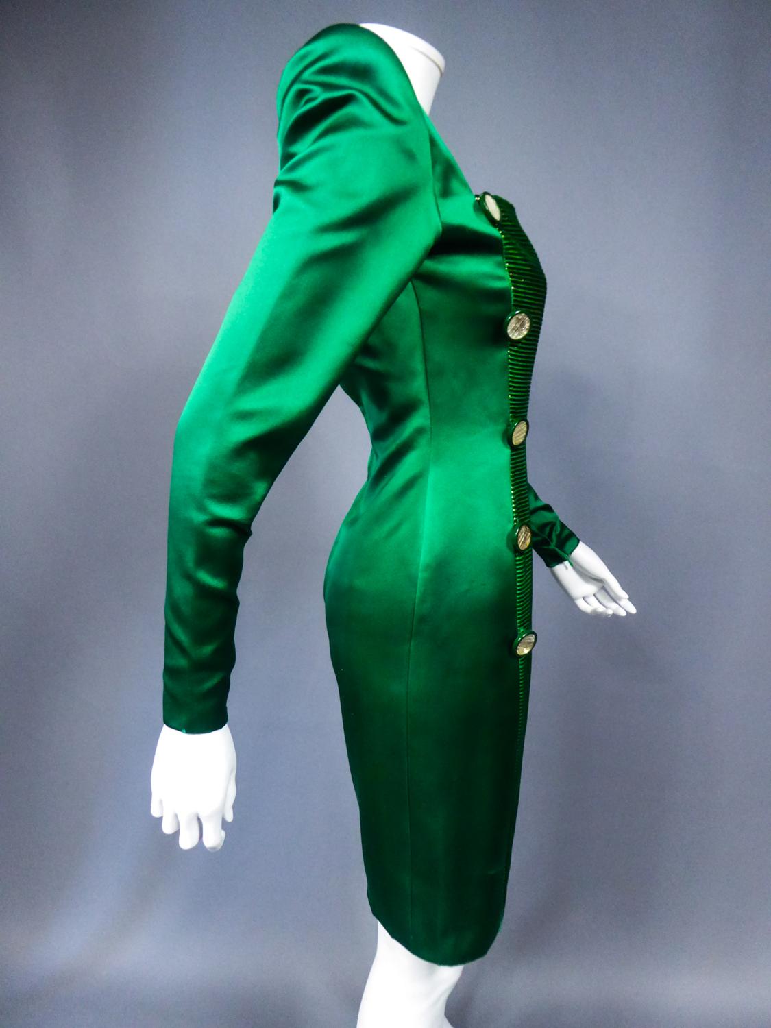 A Hubert de Givenchy Catwalk Dress  in Satin and Lamé Velvet Circa 1985 For Sale 9
