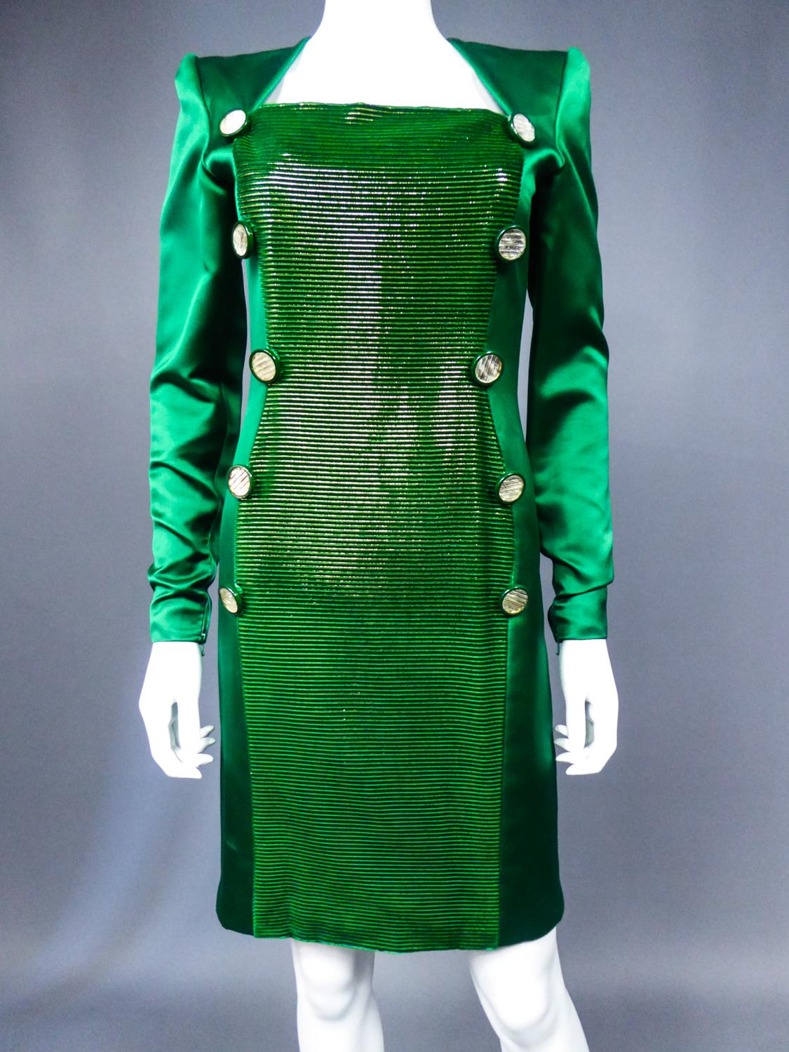 A Hubert de Givenchy Catwalk Dress  in Satin and Lamé Velvet Circa 1985 In Excellent Condition In Toulon, FR