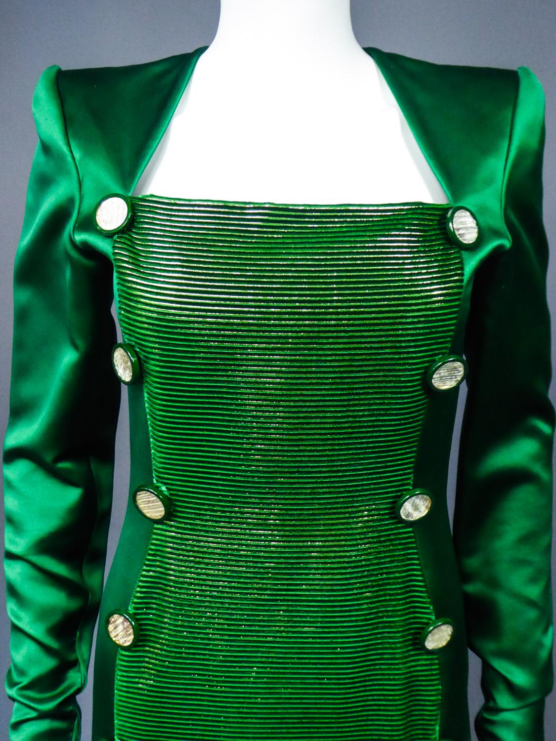 Hubert de Givenchy - Robe de défilé Catwalk en satin et velours lamé, circa 1985 en vente 2