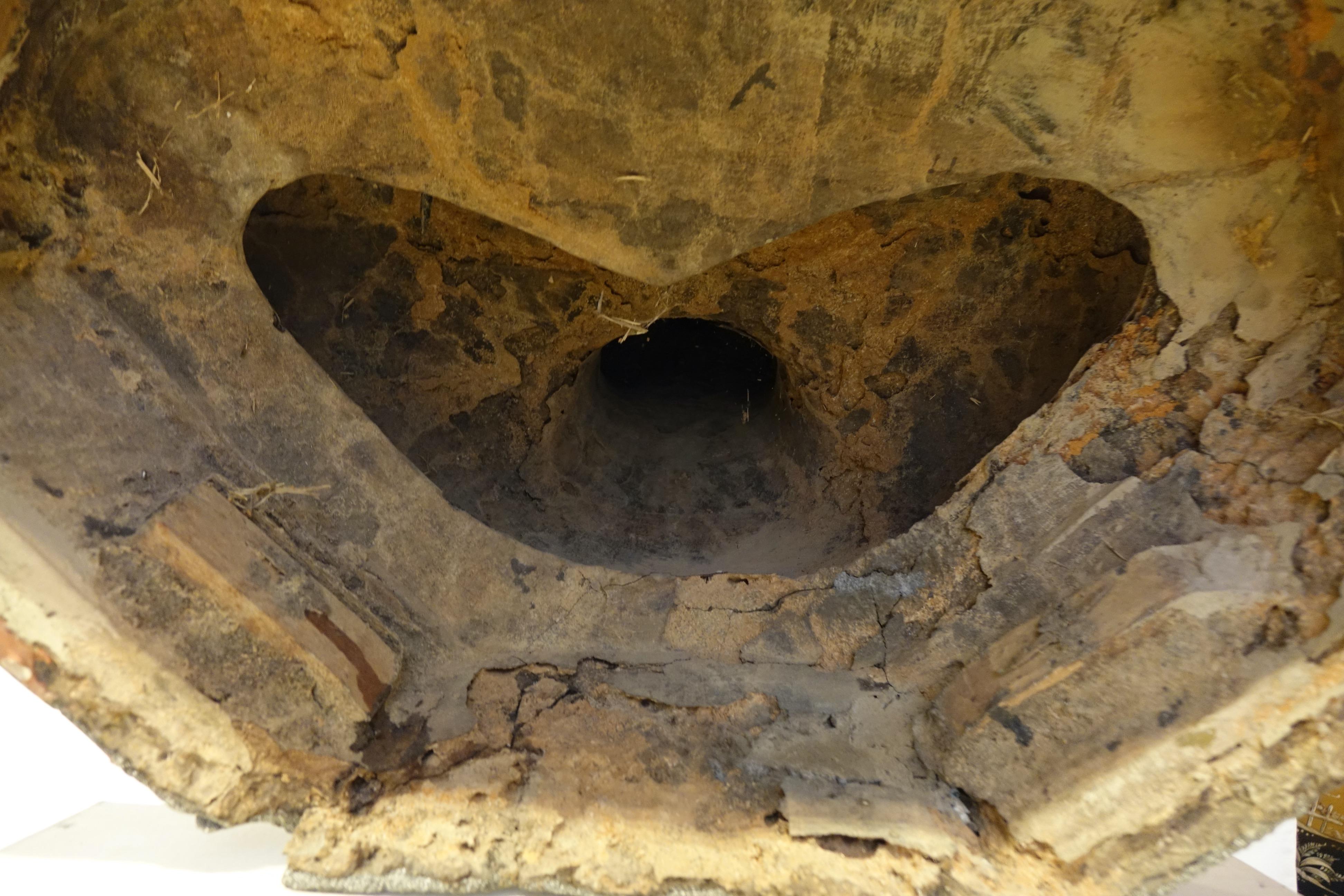 Un enorme Bouddha birmano lacado, s. XVII en venta 3
