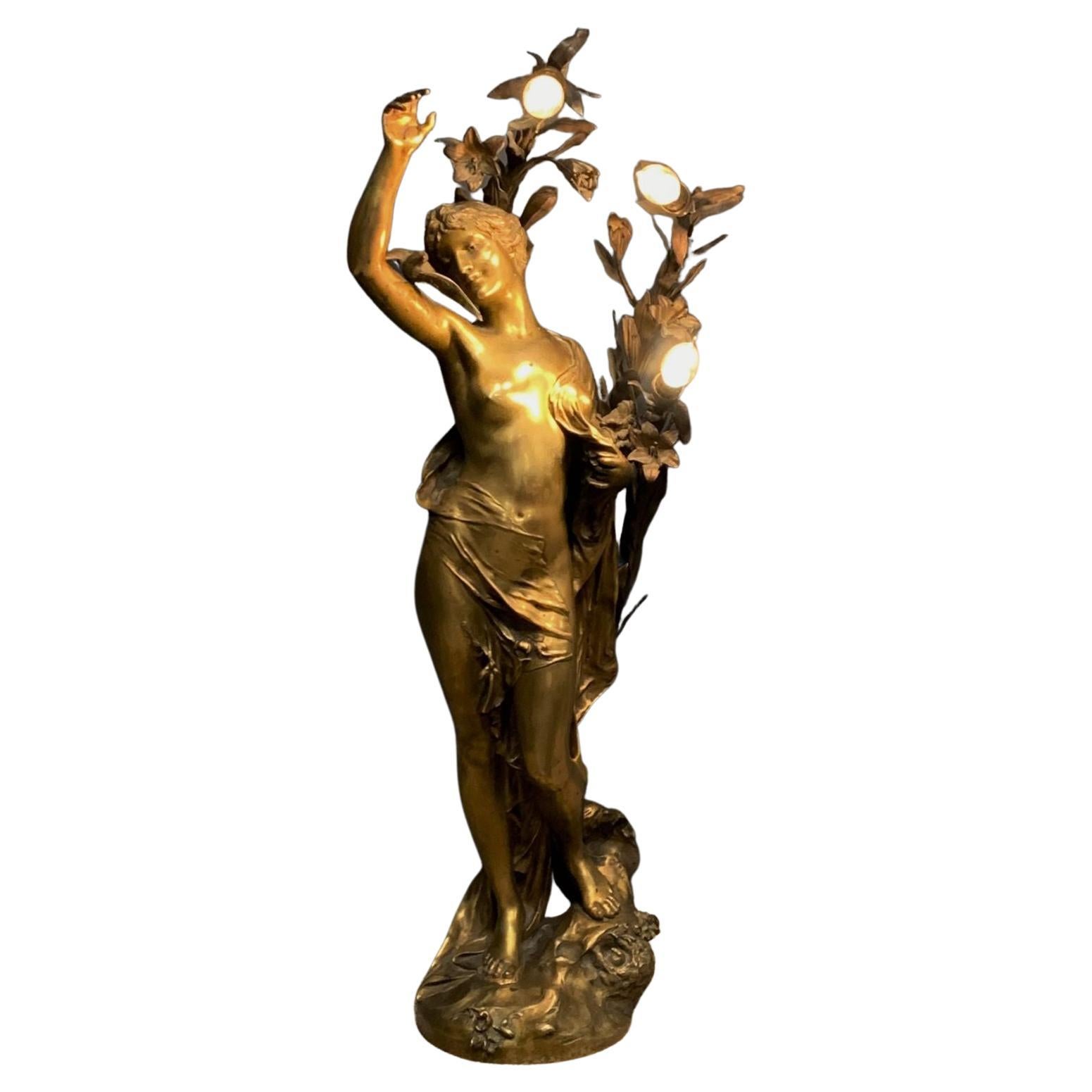 Bronze Grande lampe figurative en bronze Art Nouveau reprsentant une femme, signe Henri Honore Ple en vente