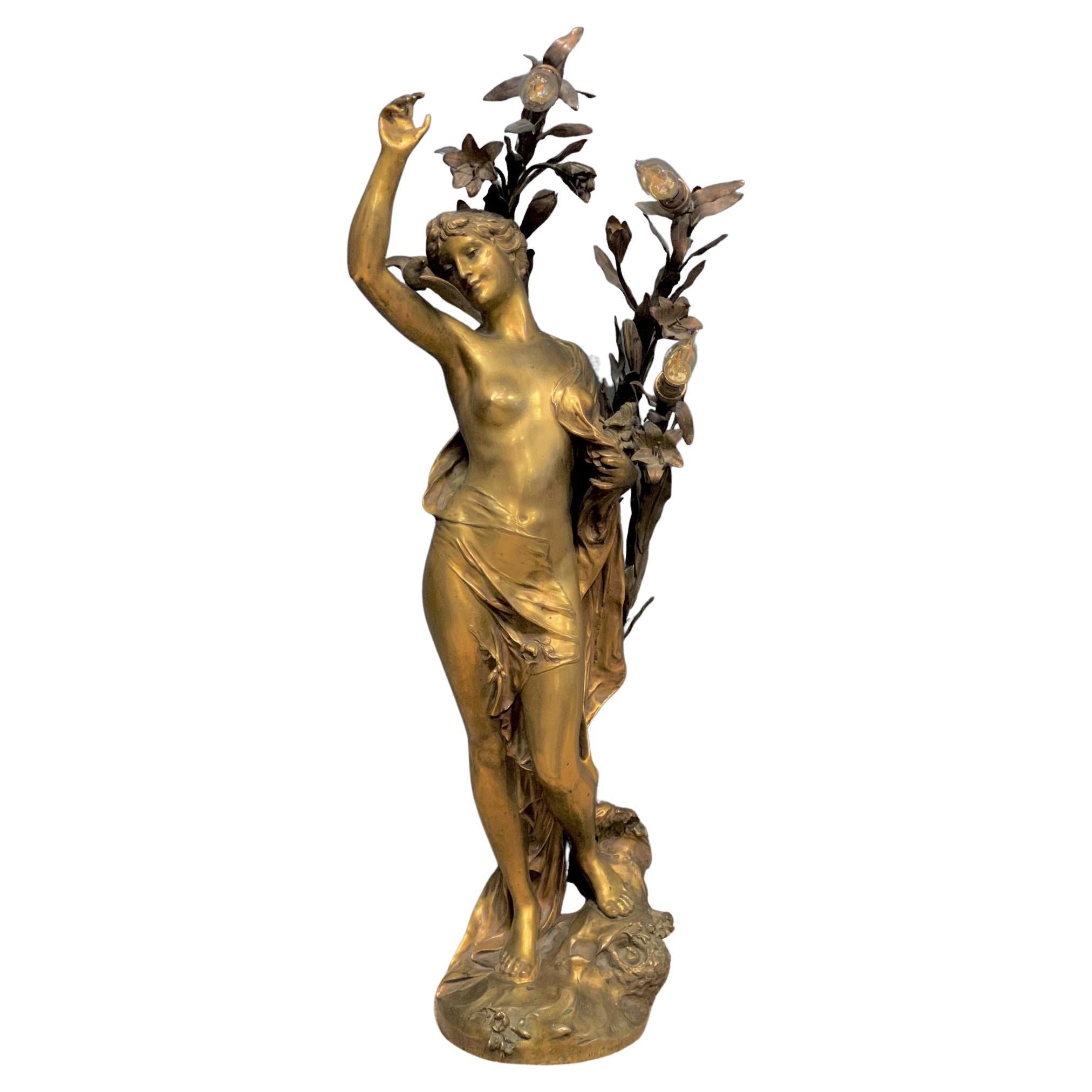 Français Grande lampe figurative en bronze Art Nouveau reprsentant une femme, signe Henri Honore Ple en vente