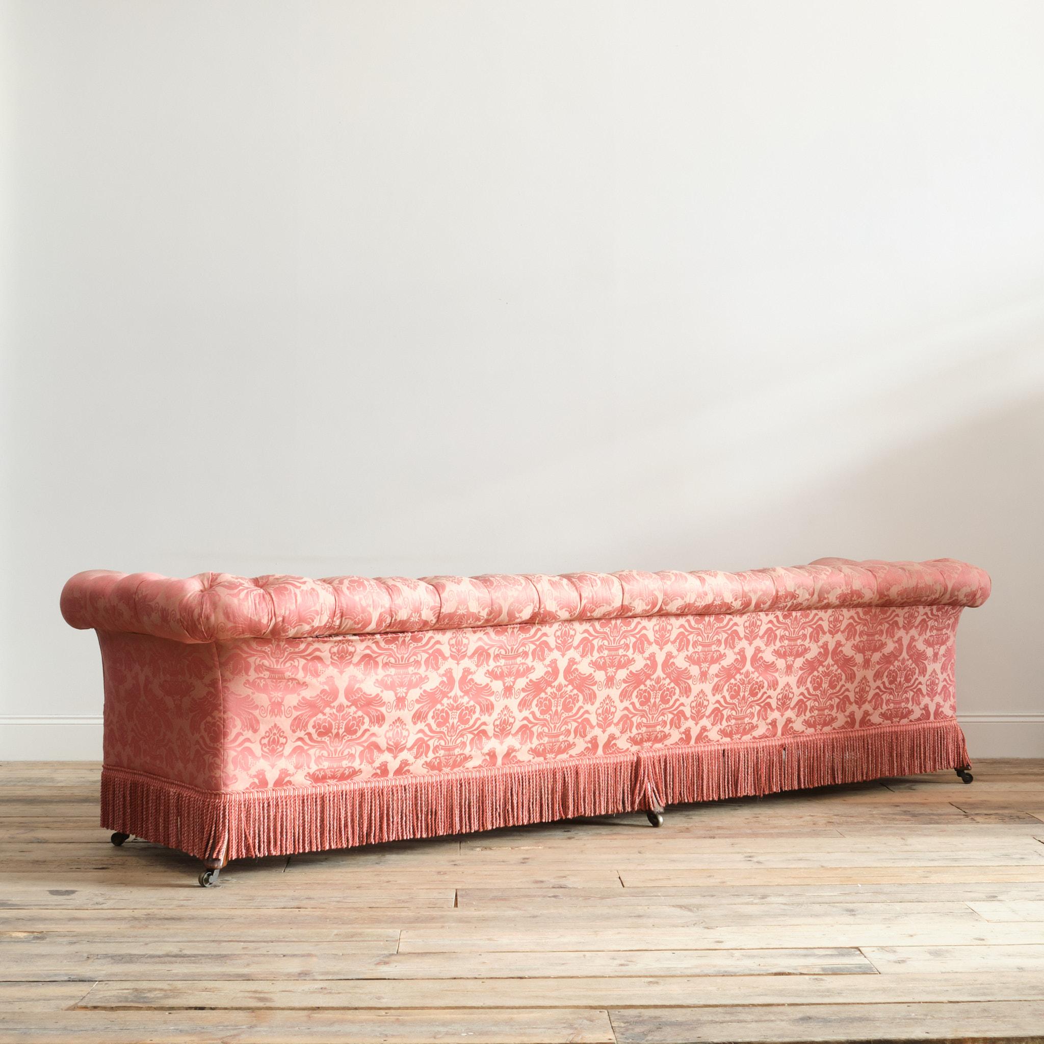 A Huge Rare 19th Century Chesterfield sofa In Good Condition For Sale In Batley, GB
