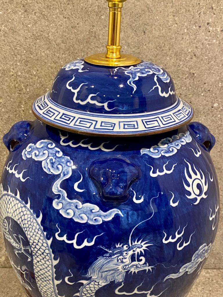 Huge Vintage Table Lamp Jar in Ming Blue & White Porcelain In Excellent Condition For Sale In London, GB