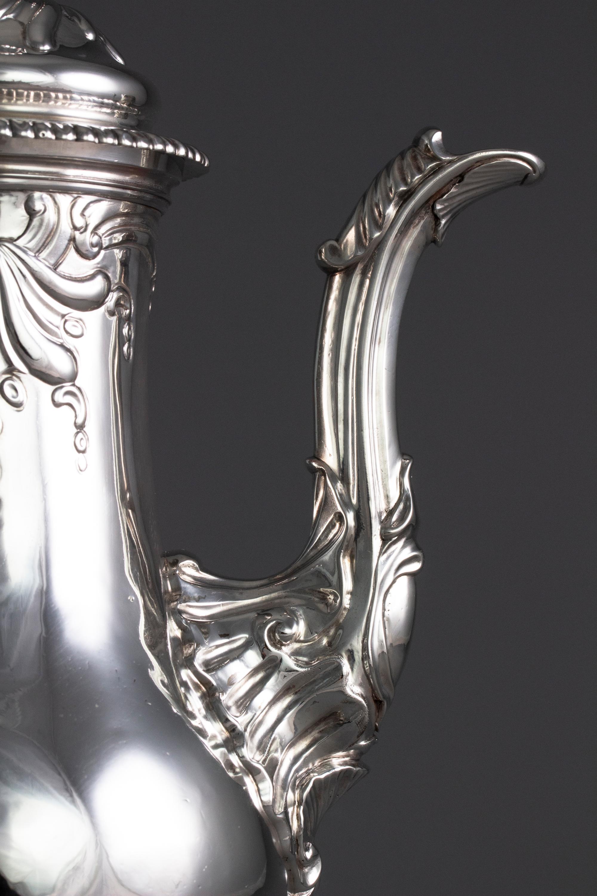 British Huguenot George II Silver Coffee Pot, by Samuel Courtauld, London, 1757