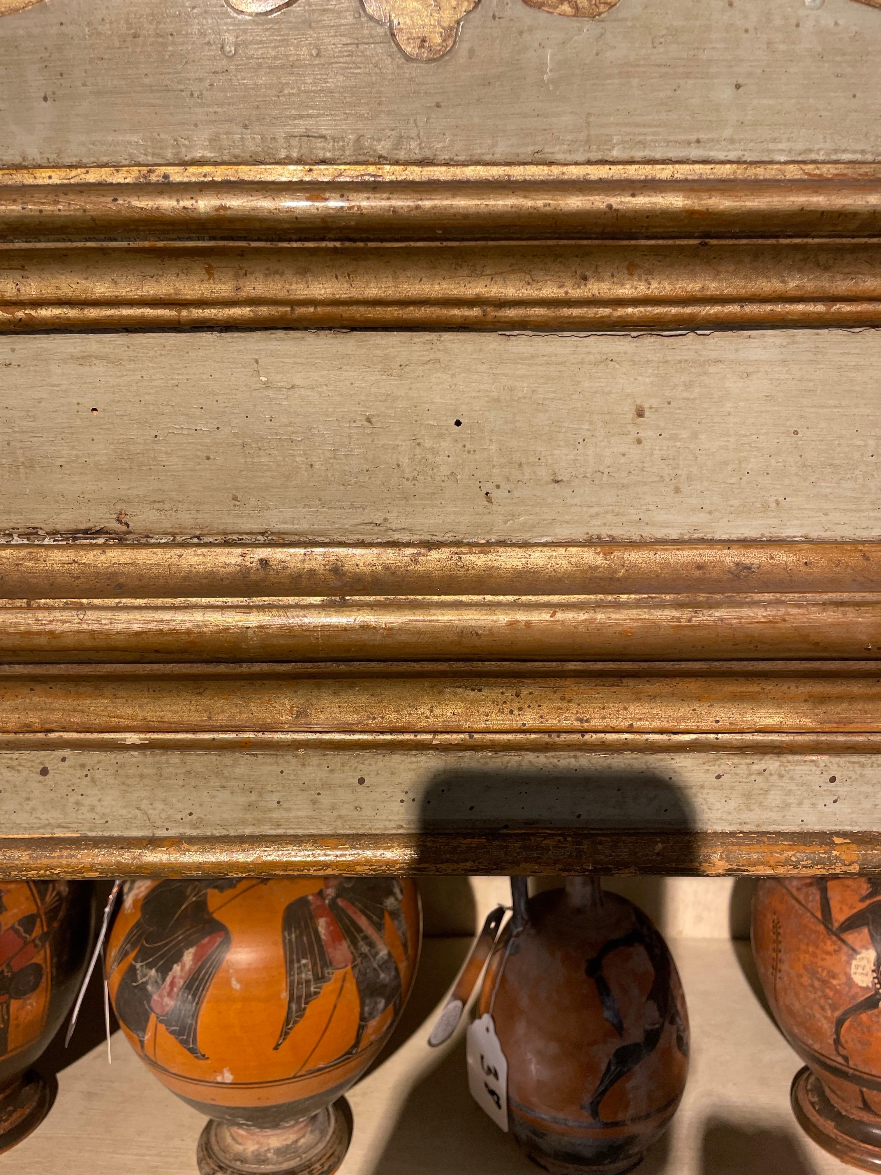 Offenes, beeindruckendes italienisches Barock-Bücherregal aus polychromem und vergoldetem Holz, 19. Jahrhundert im Angebot 5
