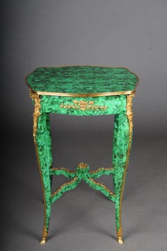 A Impressive malachite side table in the Louis XV.