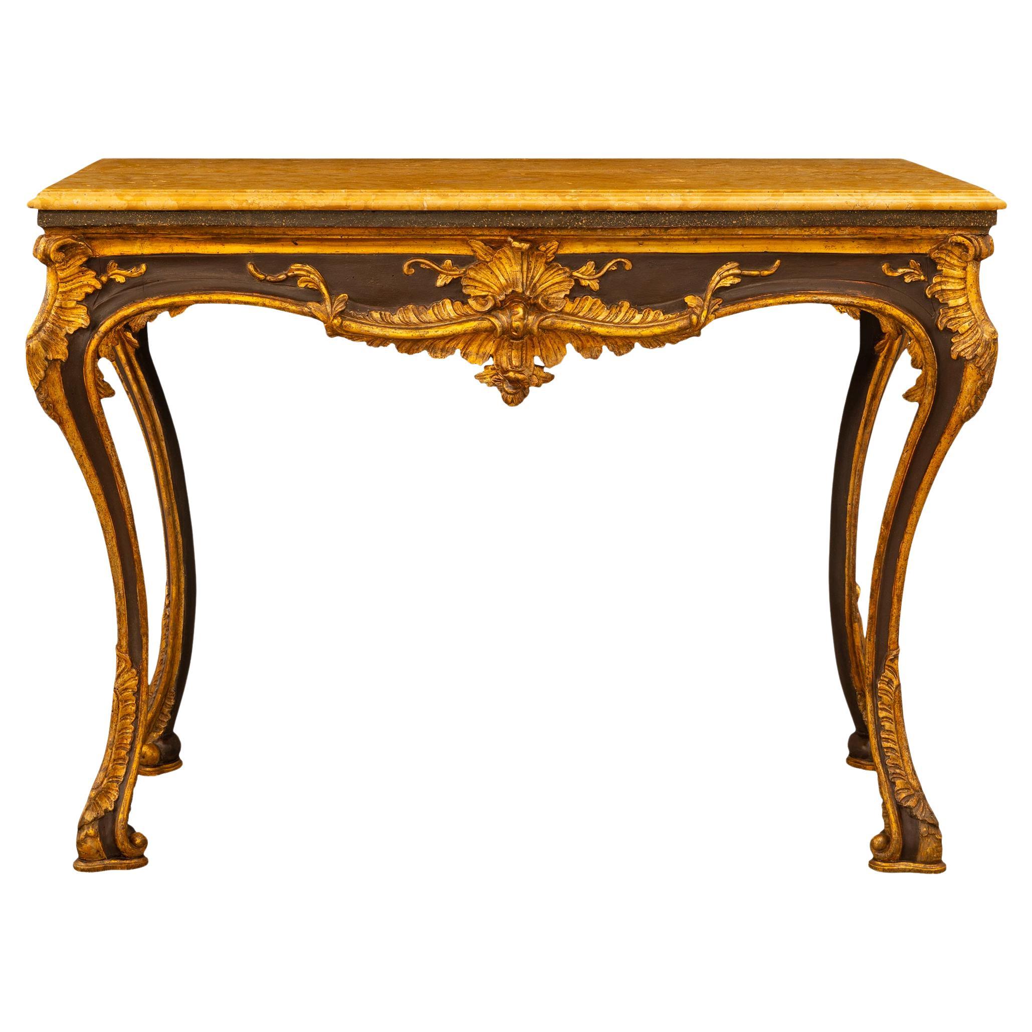 Eine italienische Louis XV st Giltwood patiniert Holz Siena Marmor Konsole aus dem 18. im Angebot