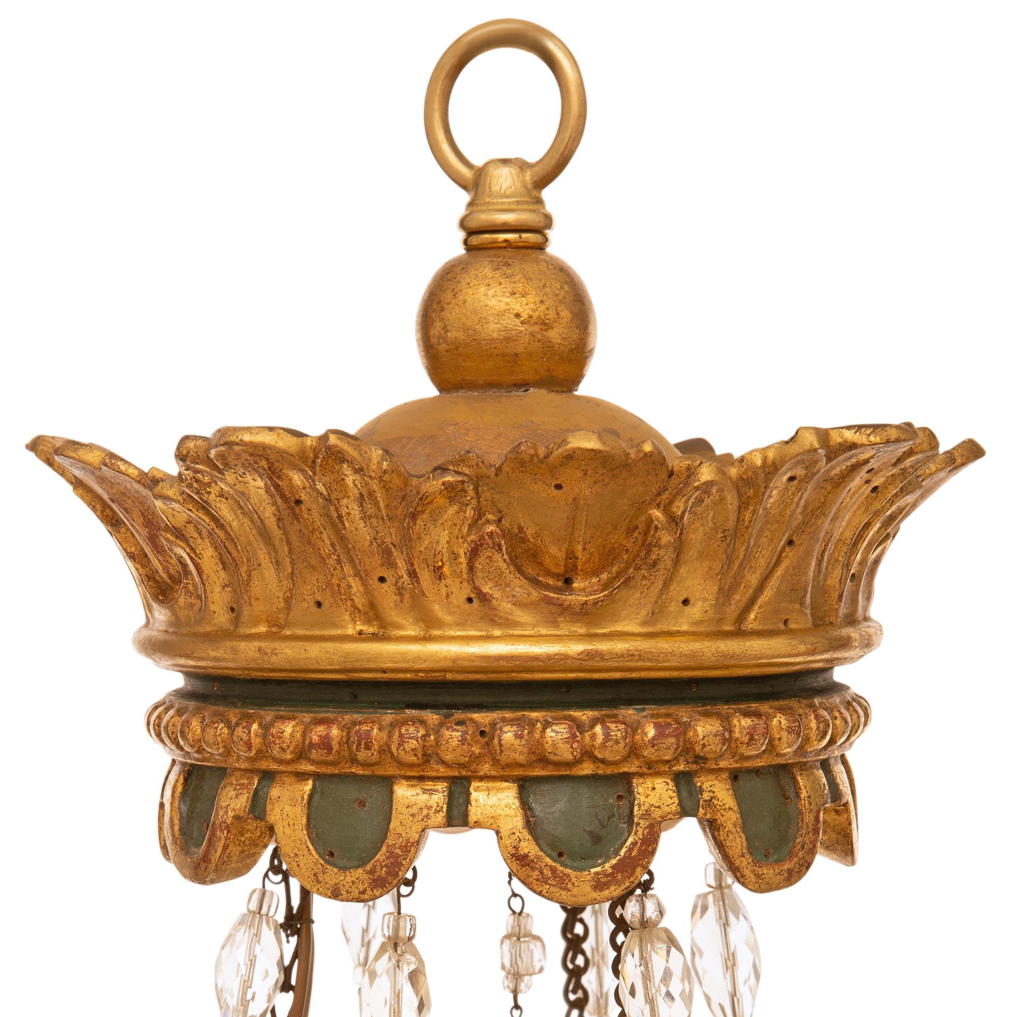 A Italian 18th century Louis XVI period patinated green chandelier In Good Condition For Sale In West Palm Beach, FL