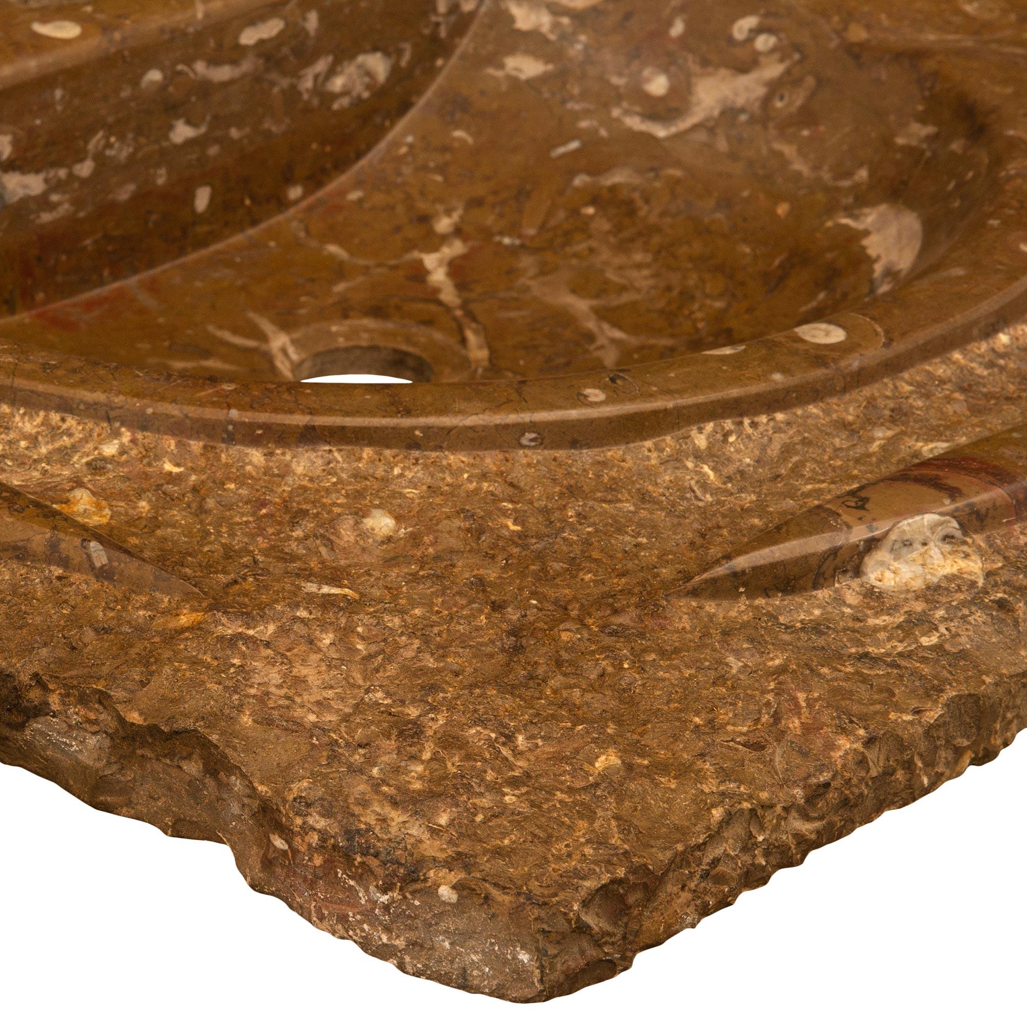 A Italian 19th century Fossilized Soapstone double sink For Sale 5