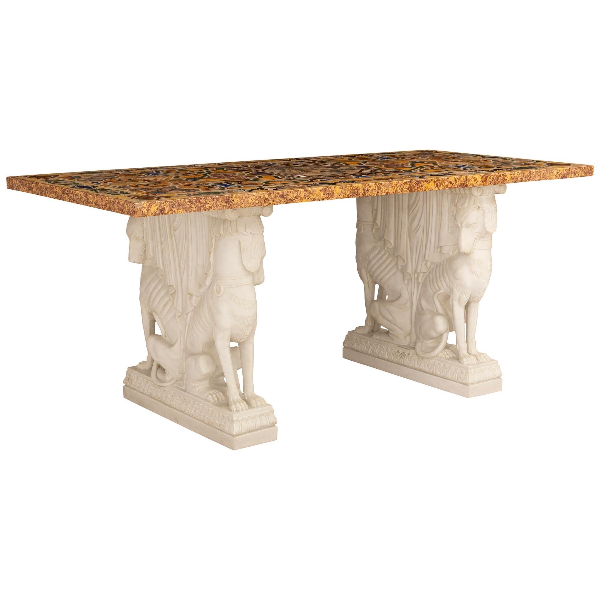 Mesa de centro de mármol de Carrara de estilo neoclásico italiano del siglo XIX Neoclásico en venta