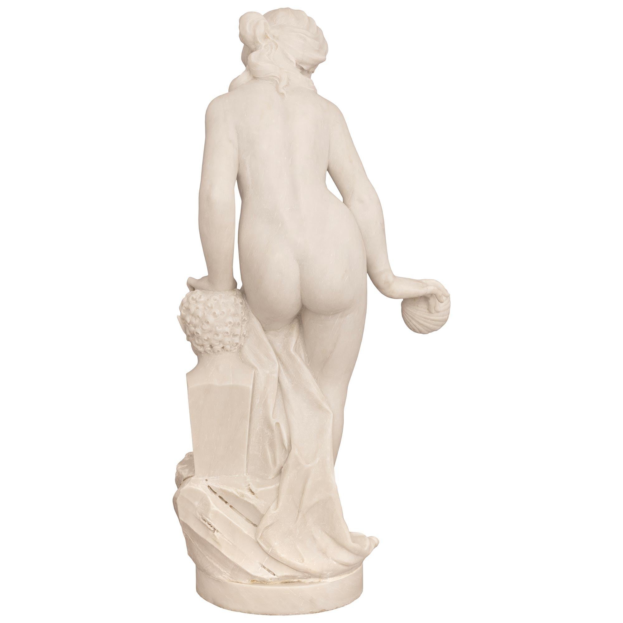 Statua in marmo bianco di Carrara del XIX secolo raffigurante Galatea e Pan in vendita 5