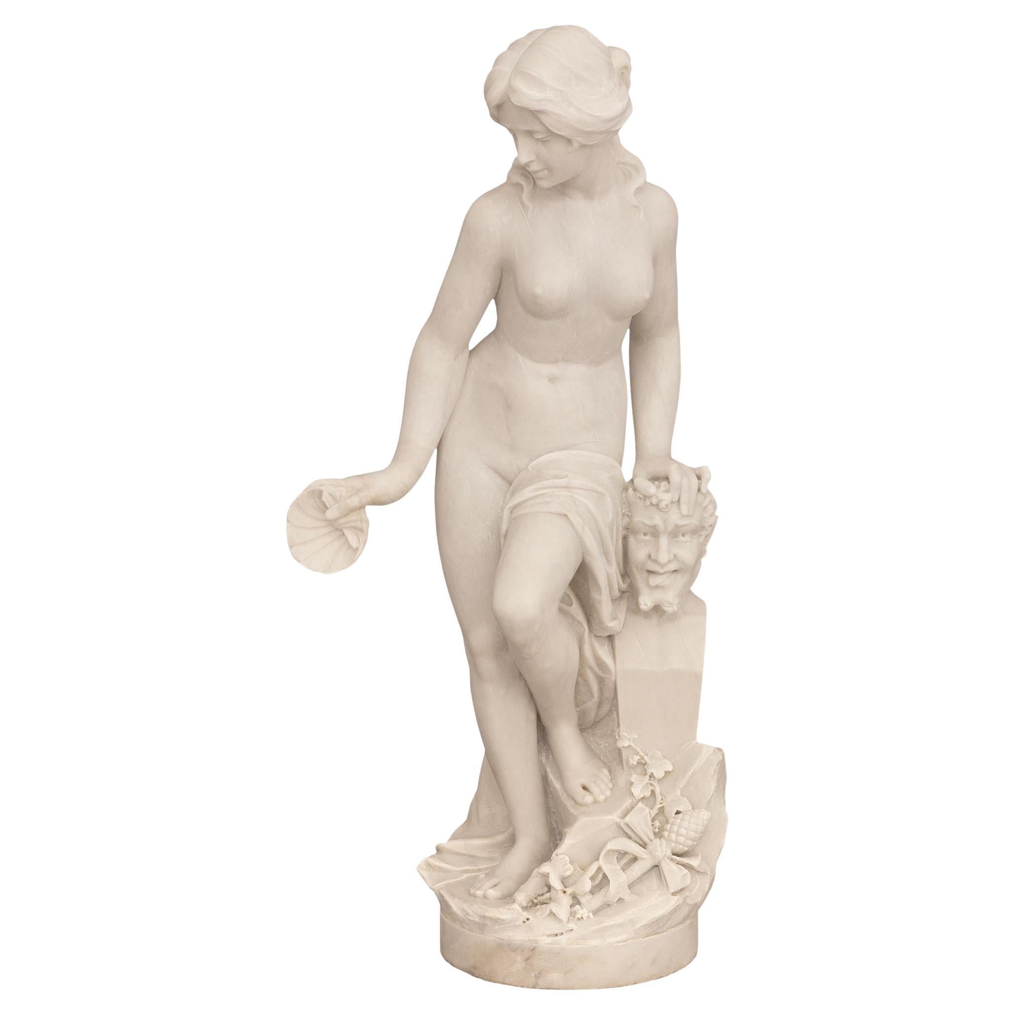 Statua in marmo bianco di Carrara del XIX secolo raffigurante Galatea e Pan