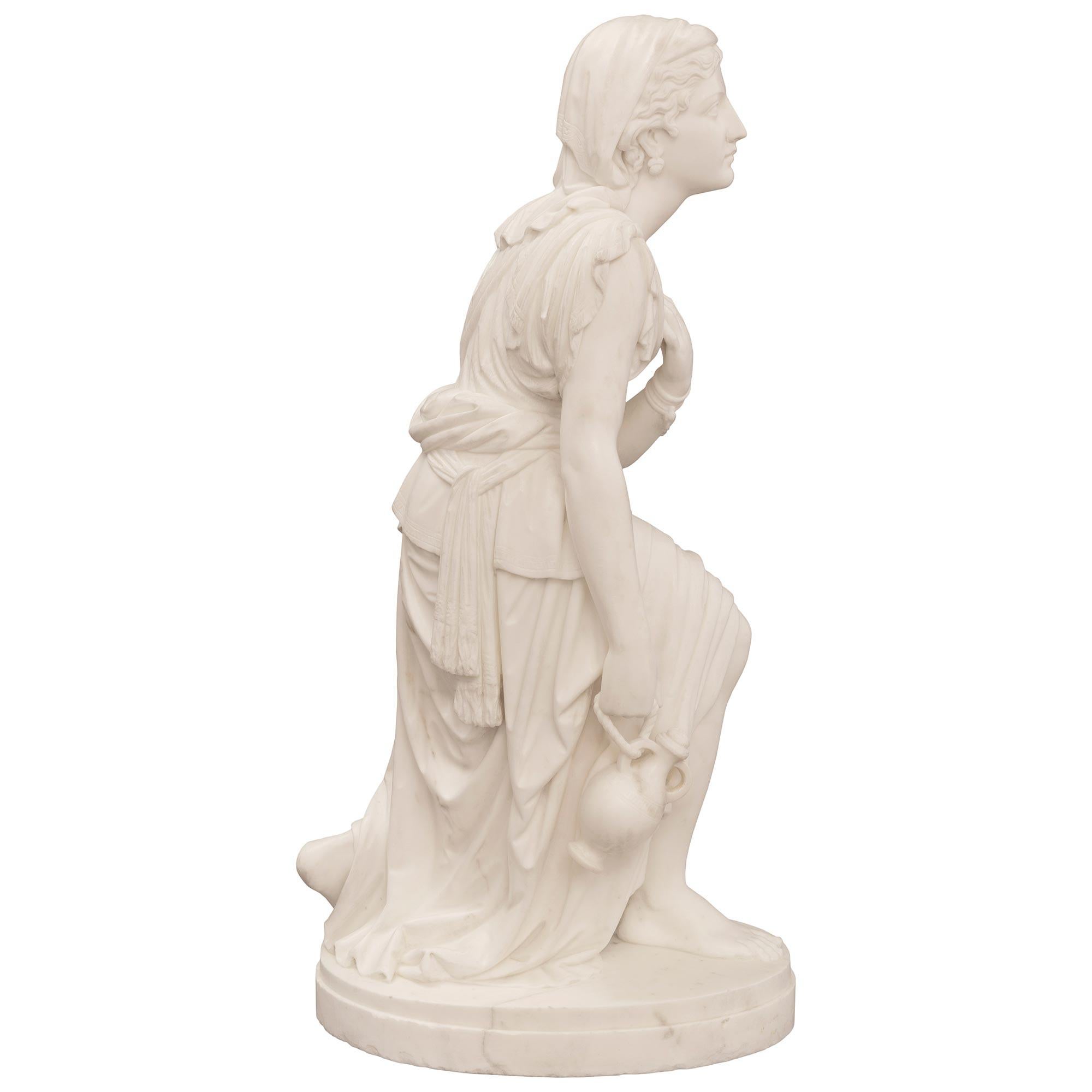 A Italian 19th century white Carrara marble statue signed J. Warrington In Good Condition For Sale In West Palm Beach, FL