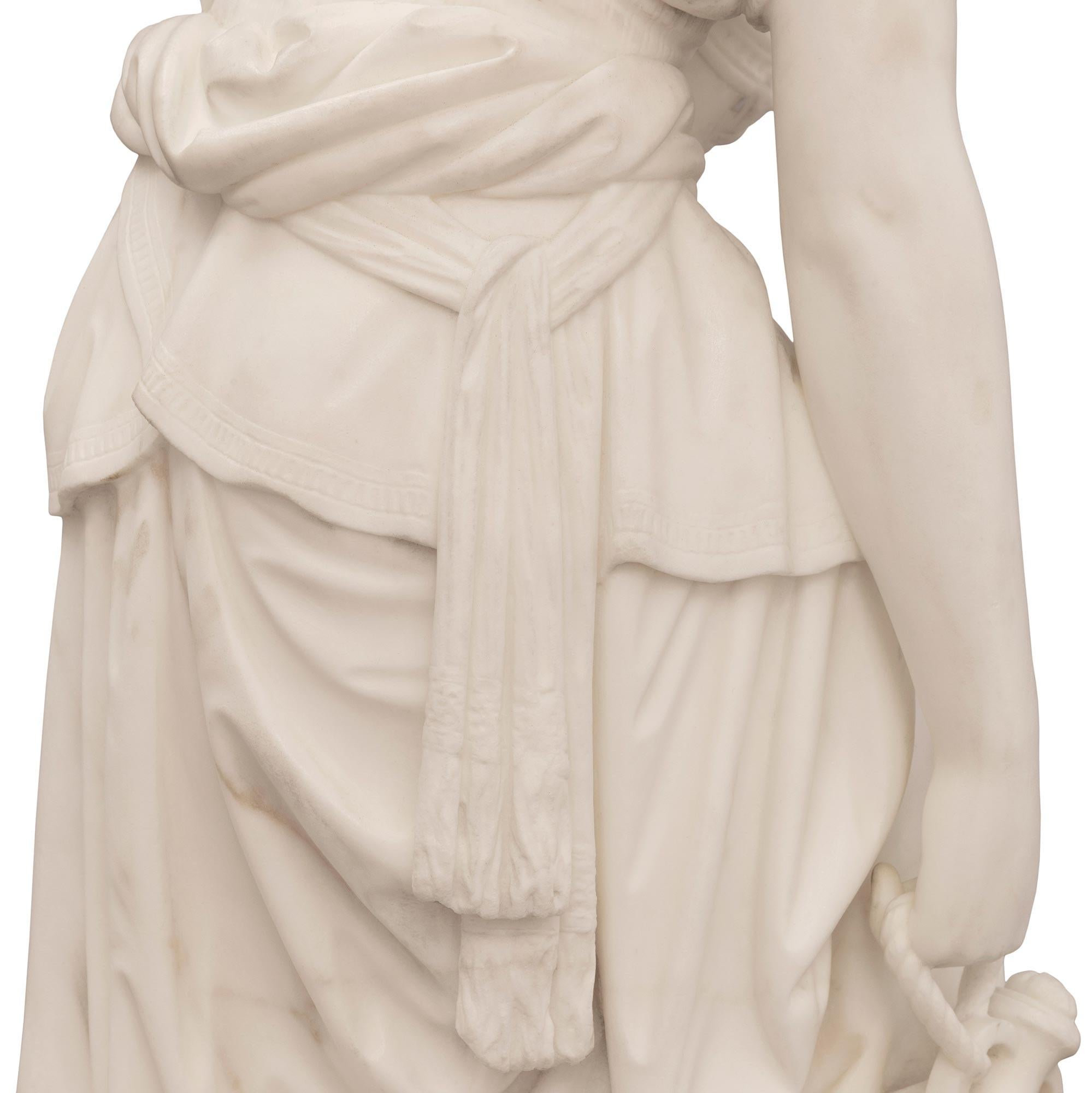 A Italian 19th century white Carrara marble statue signed J. Warrington For Sale 2