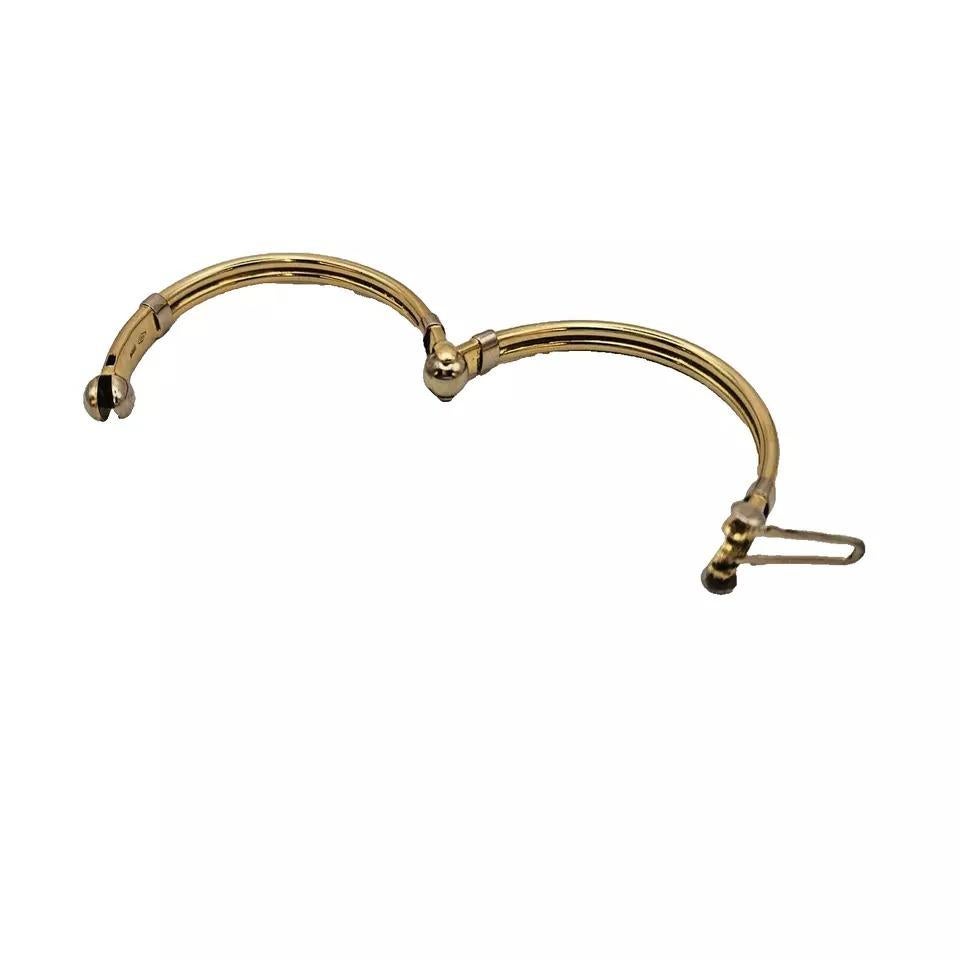 A Italian Men's Baraka Two Tone Yellow & White 18K Solid Gold Bangle Bracelet In Good Condition In Kenley surrey, GB