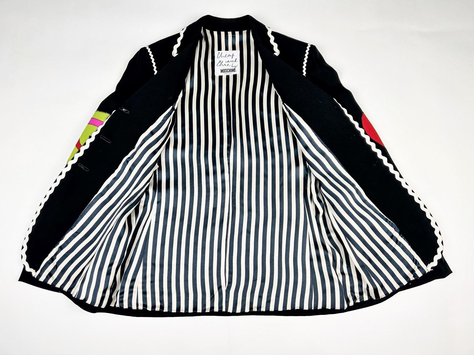 Une veste de Franco Moschino pour Cheap and Chic - Italie Circa 1990 en vente 7