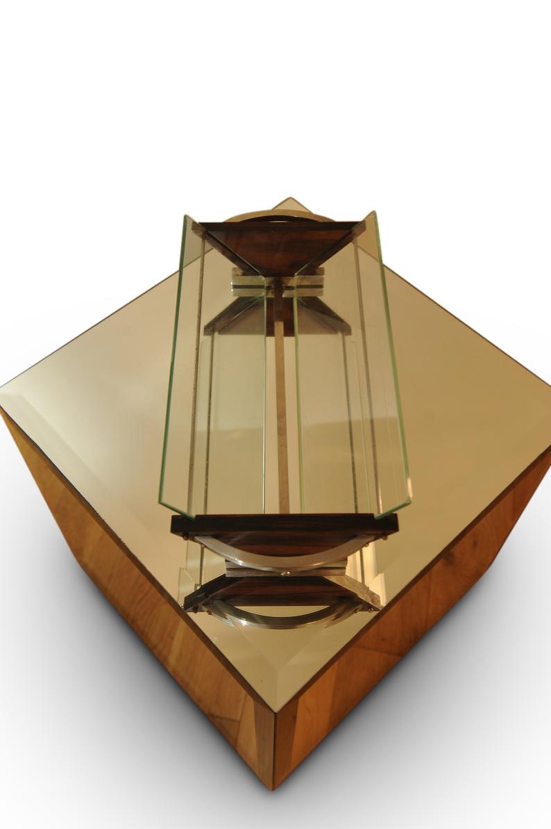 Ein Jacques Adnet Stil Art Deco Hartholz, Chrom und Glas Obst oder Buch Trog (Stahl) im Angebot