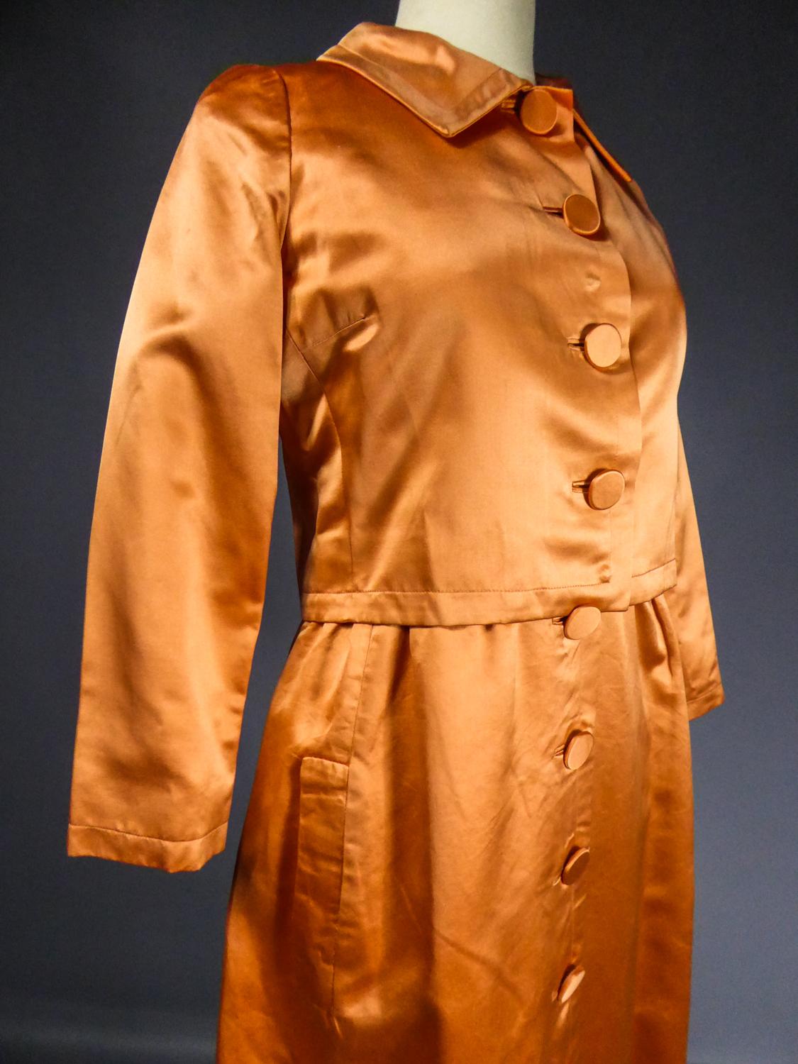 A Jacques Heim French Couture Mandarin Satin Silk Set Circa 1950/1960 For Sale 7