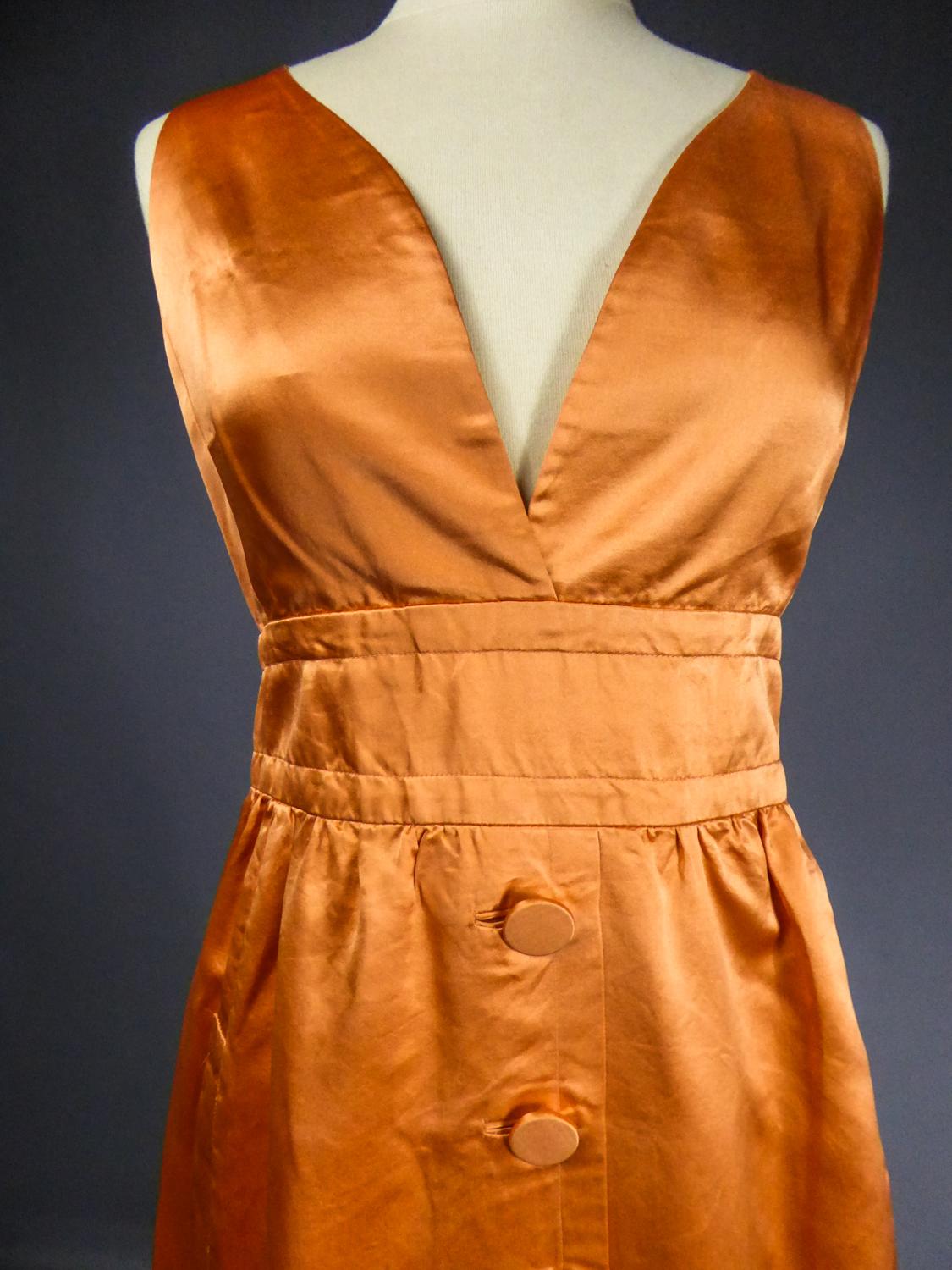 A Jacques Heim French Couture Mandarin Satin Silk Set Circa 1950/1960 For Sale 10