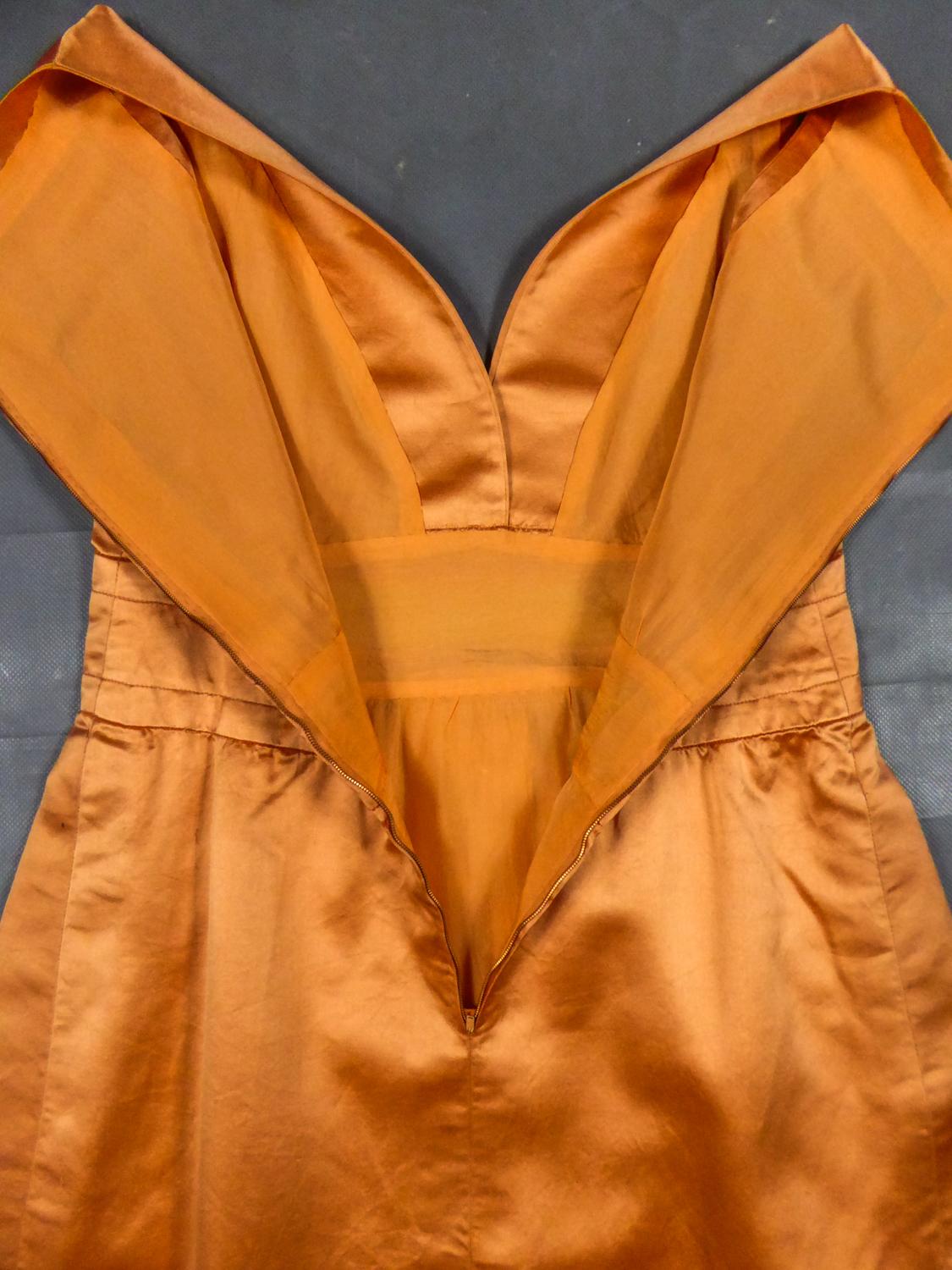 A Jacques Heim French Couture Mandarin Satin Silk Set Circa 1950/1960 In Excellent Condition For Sale In Toulon, FR
