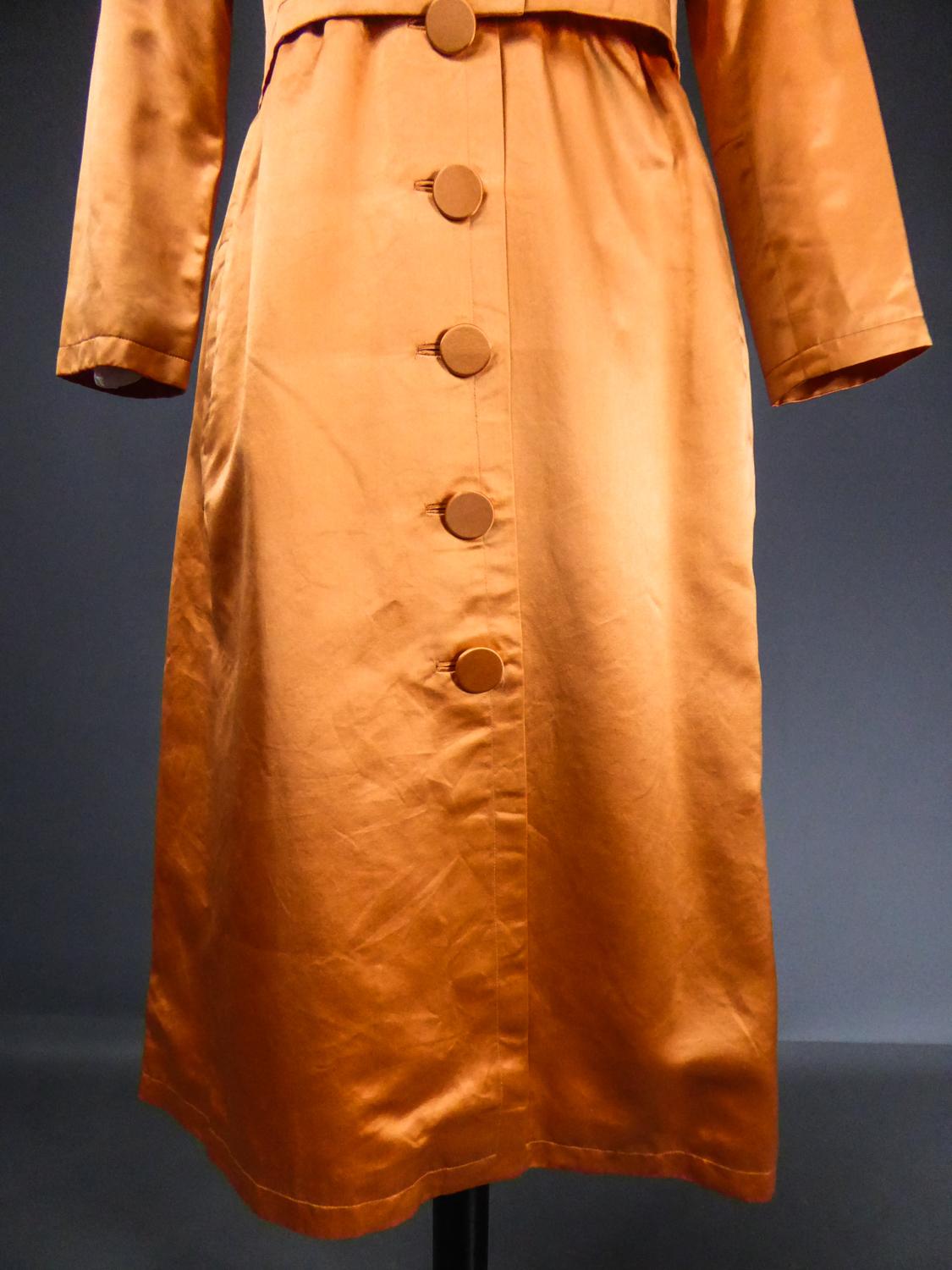 A Jacques Heim French Couture Mandarin Satin Silk Set Circa 1950/1960 For Sale 1