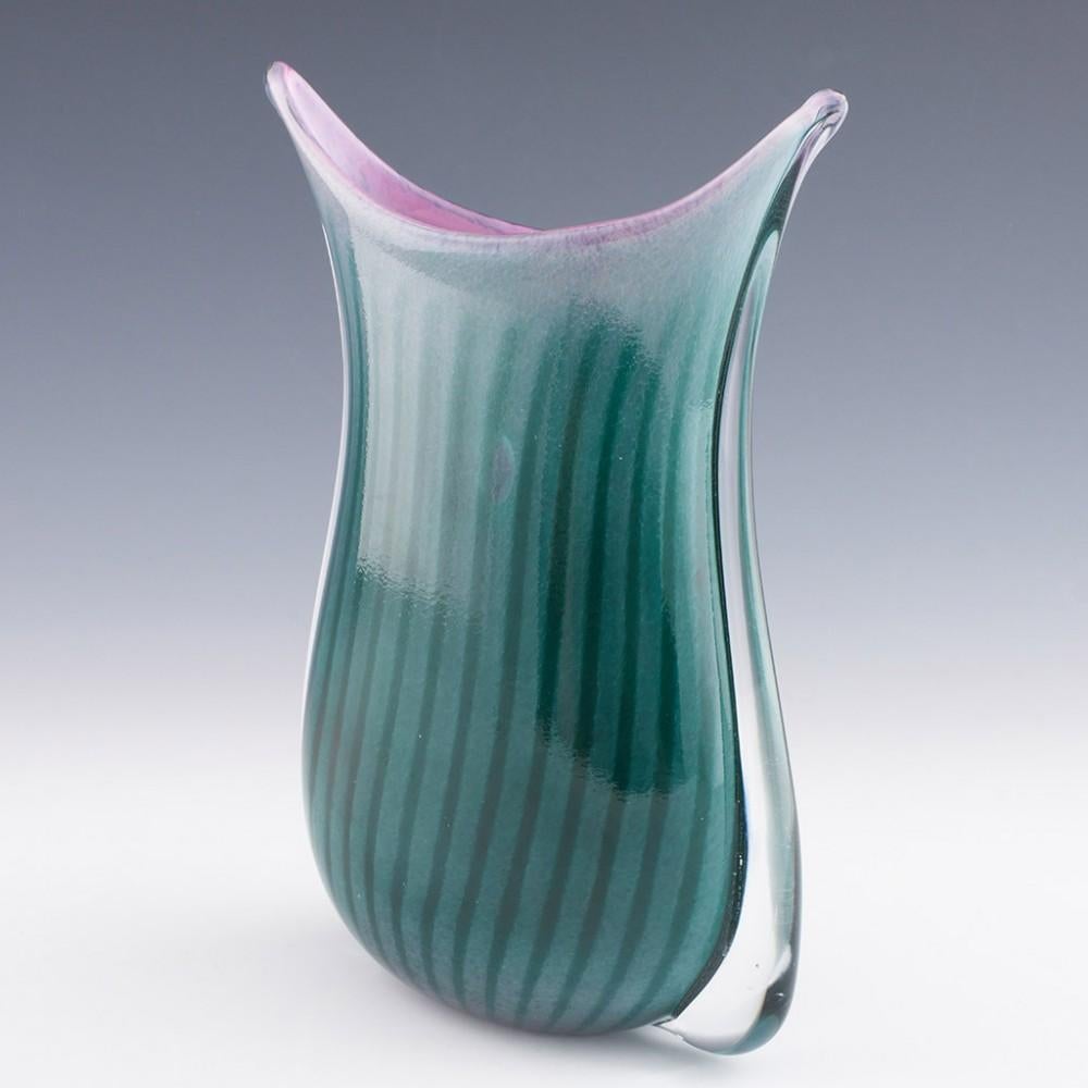 A Jade and Rose Fishtail Vase by Siddy Langley 2023 In New Condition For Sale In Tunbridge Wells, GB