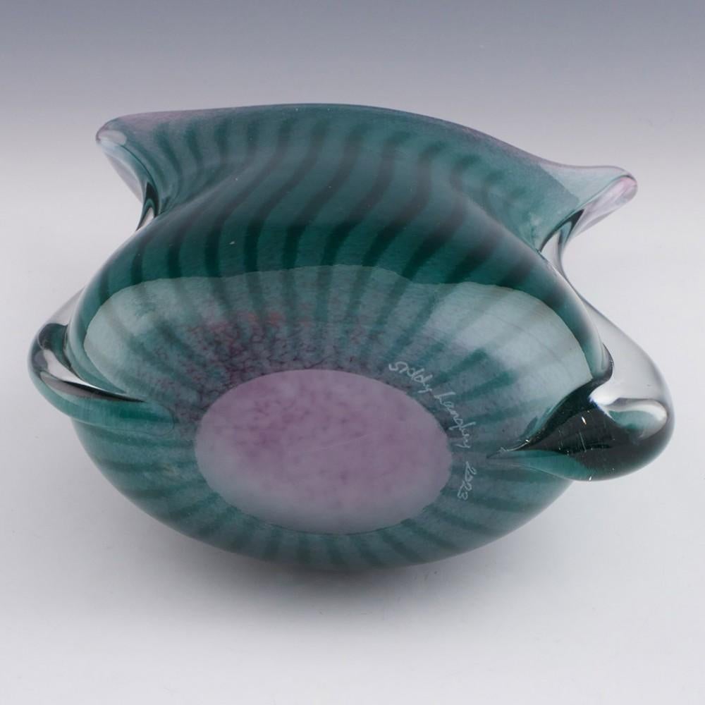 Vase queue de poisson en jade et rose de Siddy Langley 2023 en vente 2