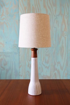 A Jane and Gordon Martz table lamp M165 Marshall Studios Matte White tan incisin