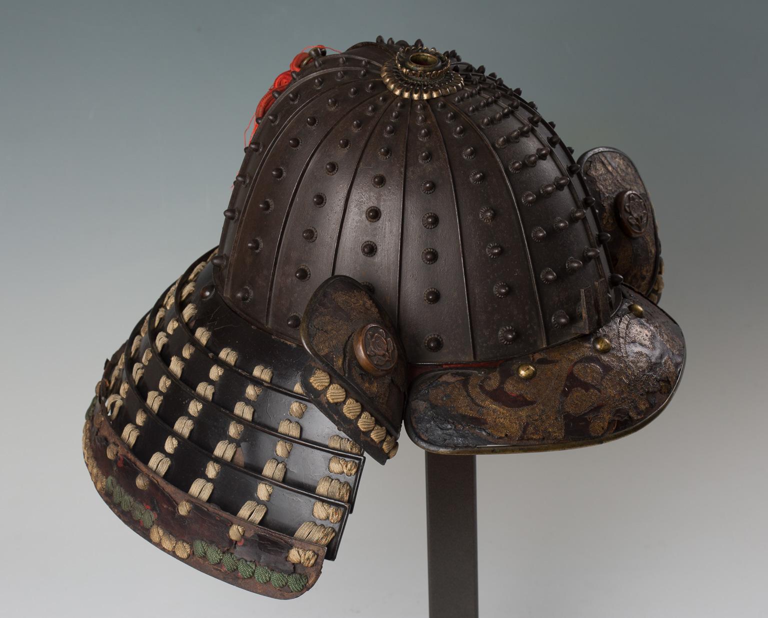 samurai helmet back