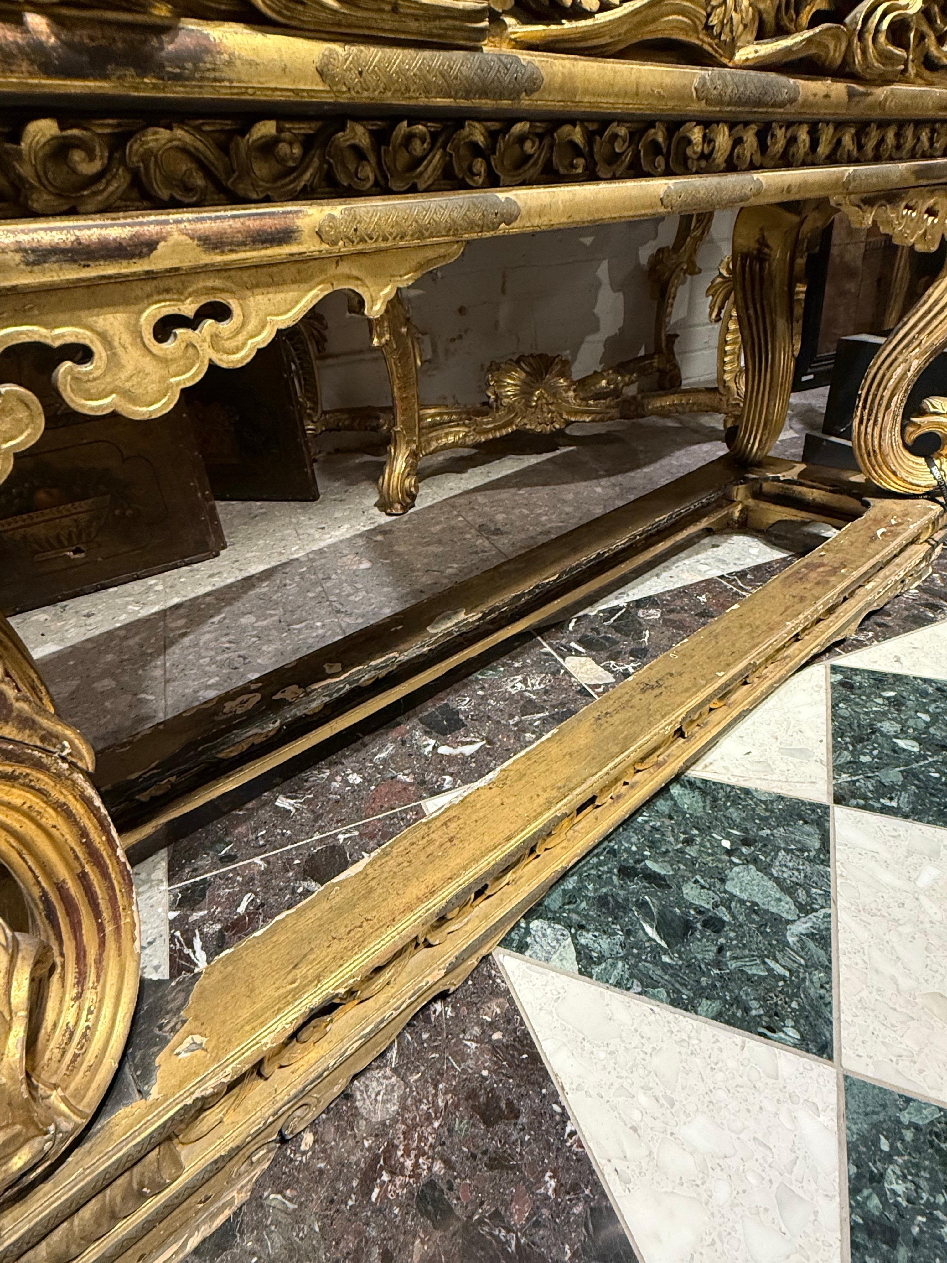 Tavolo da altare giapponese in lacca nera e acqua dorata, fine XIX secolo in vendita 2