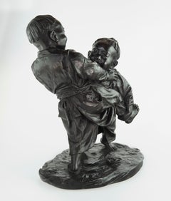 A Japanese Bronze Tokyo Okimono Of Boys Wrestling - Izumi Seijo