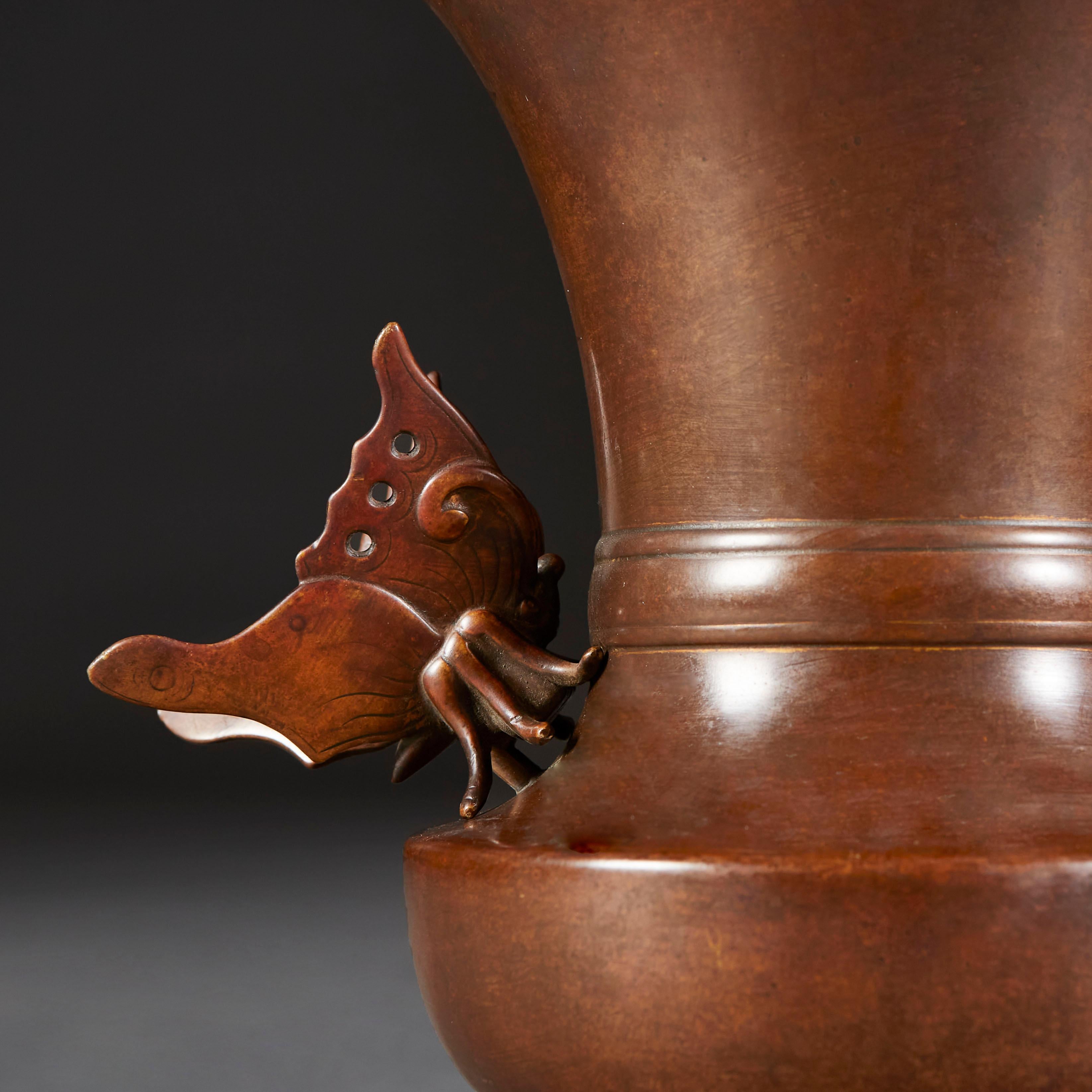 XIXe siècle Vase en bronze japonais à utiliser comme lampe en vente