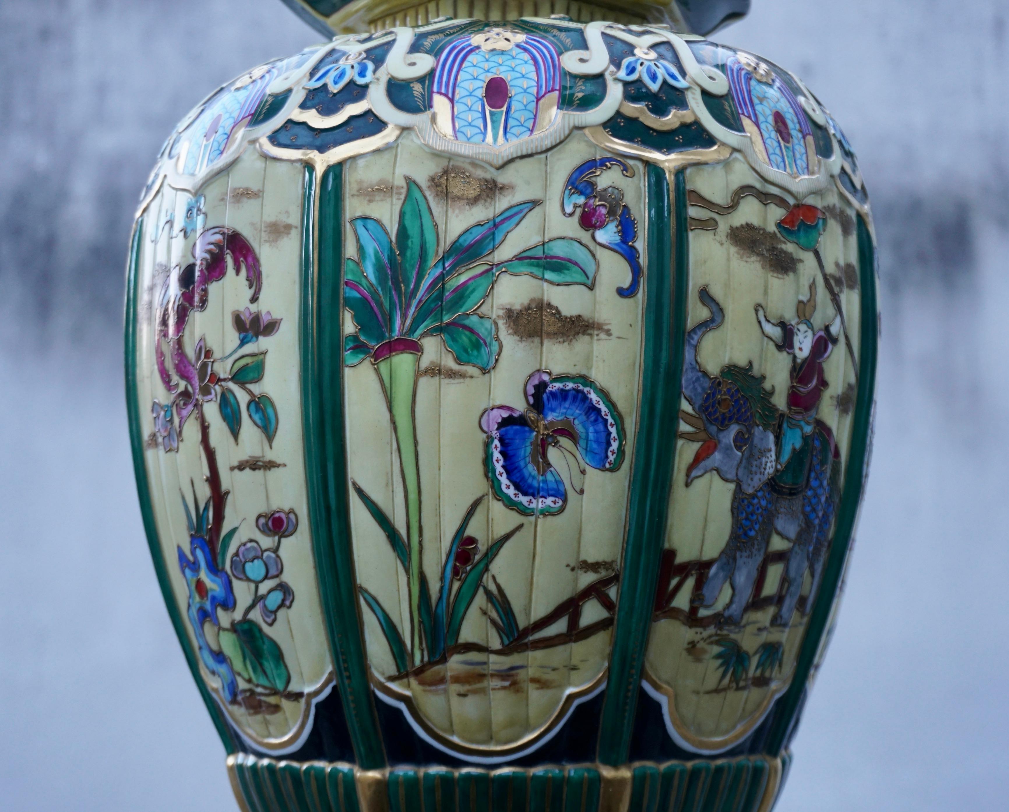 A Japanese Ceramic Vase Mounted as Lamp For Sale 7