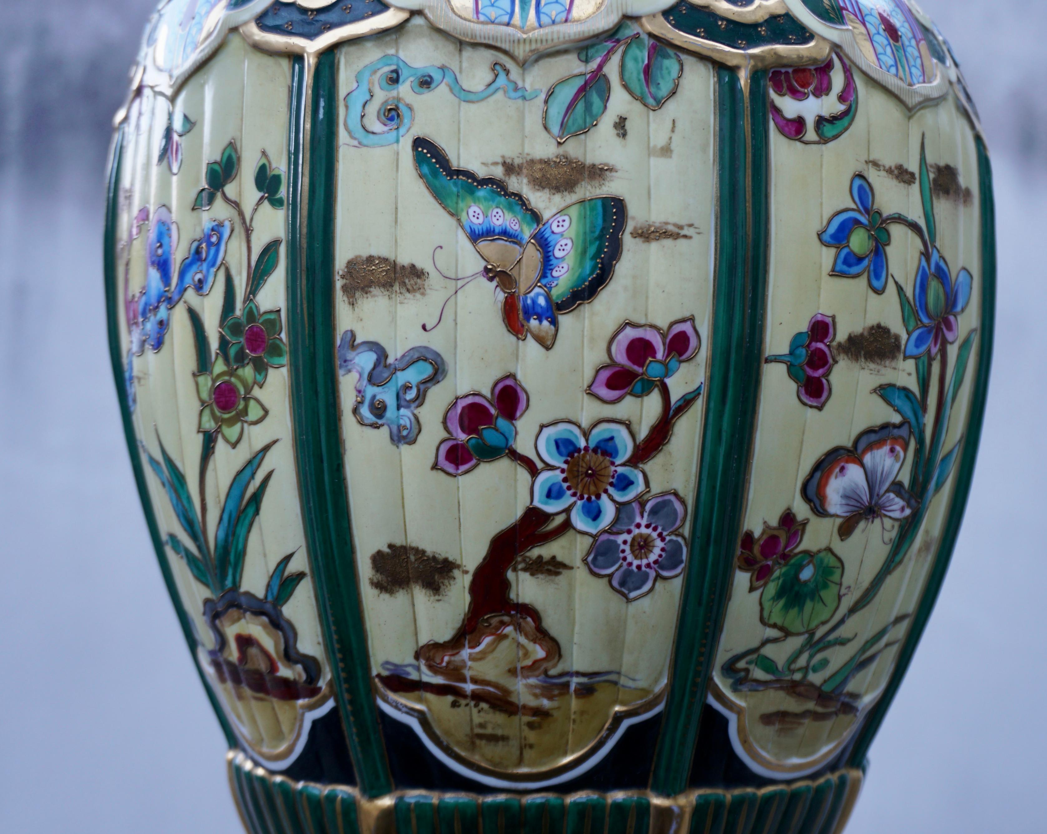 A Japanese Ceramic Vase Mounted as Lamp For Sale 11