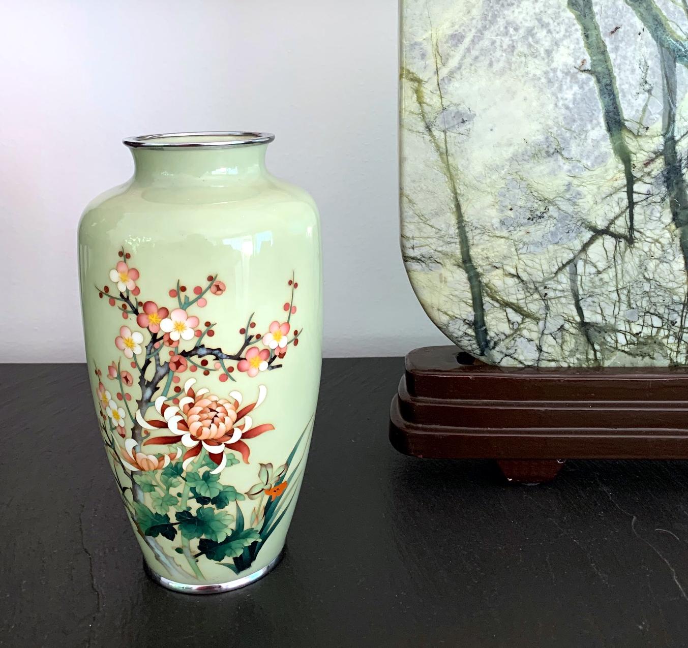Japanese Cloisonne Vase by Ando Jubei  For Sale 2