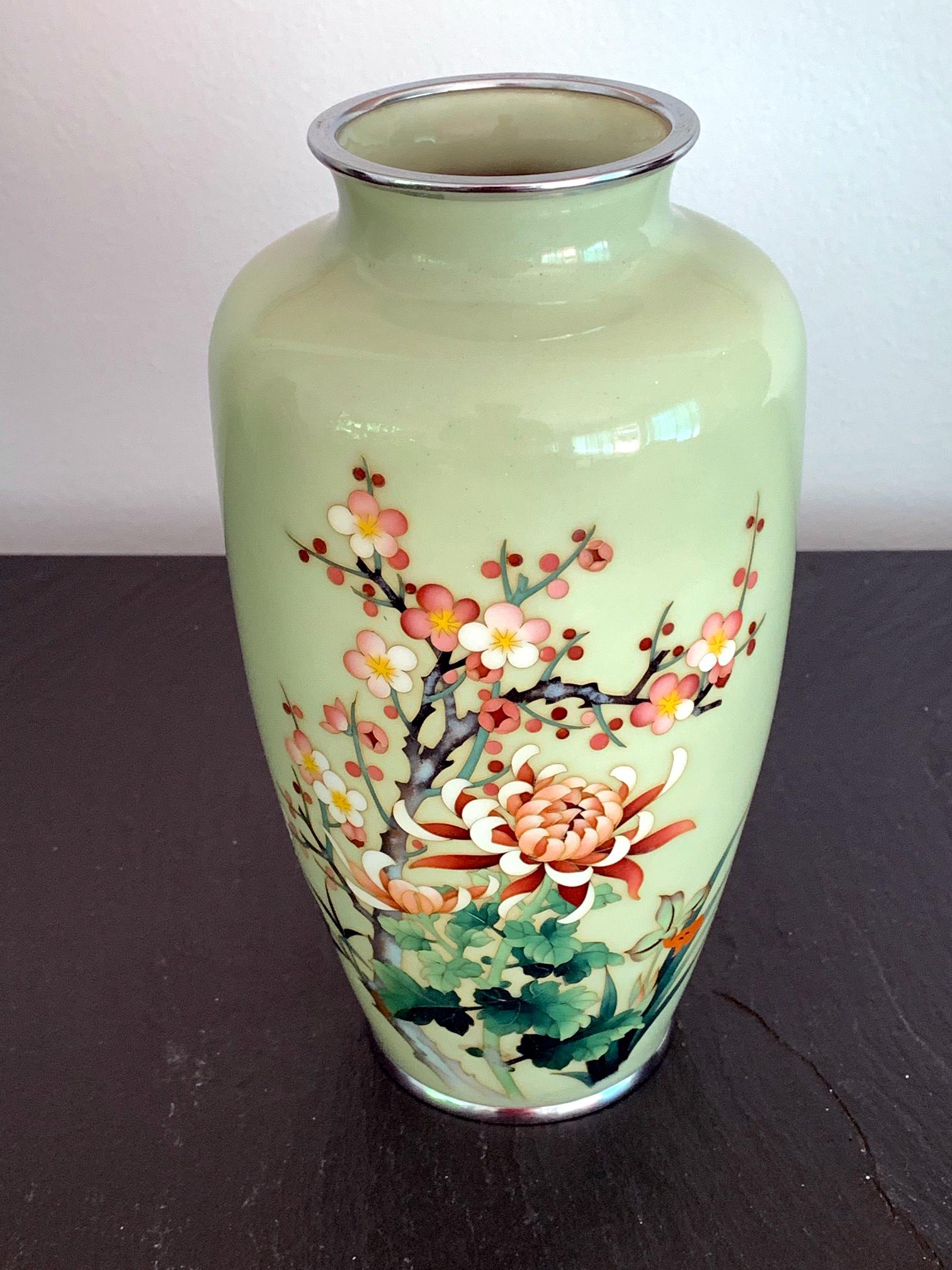 Japonisme Japanese Cloisonne Vase by Ando Jubei 