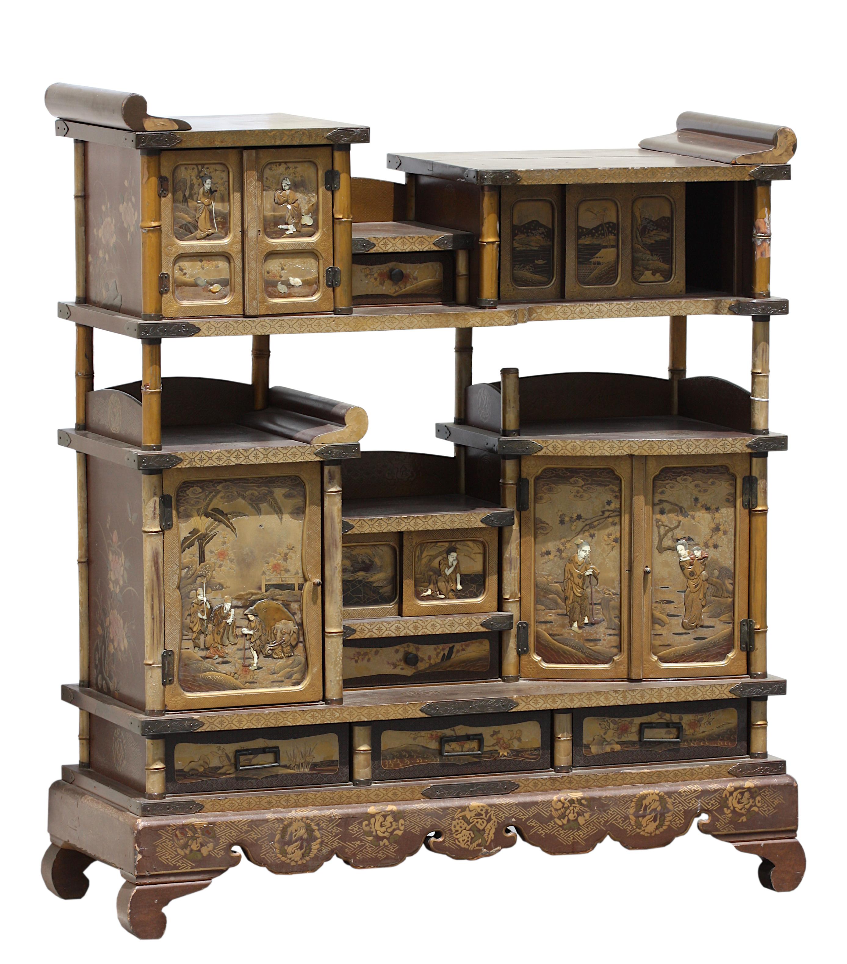 Japanese Export Lacquer Cabinet In Good Condition For Sale In West Palm Beach, FL
