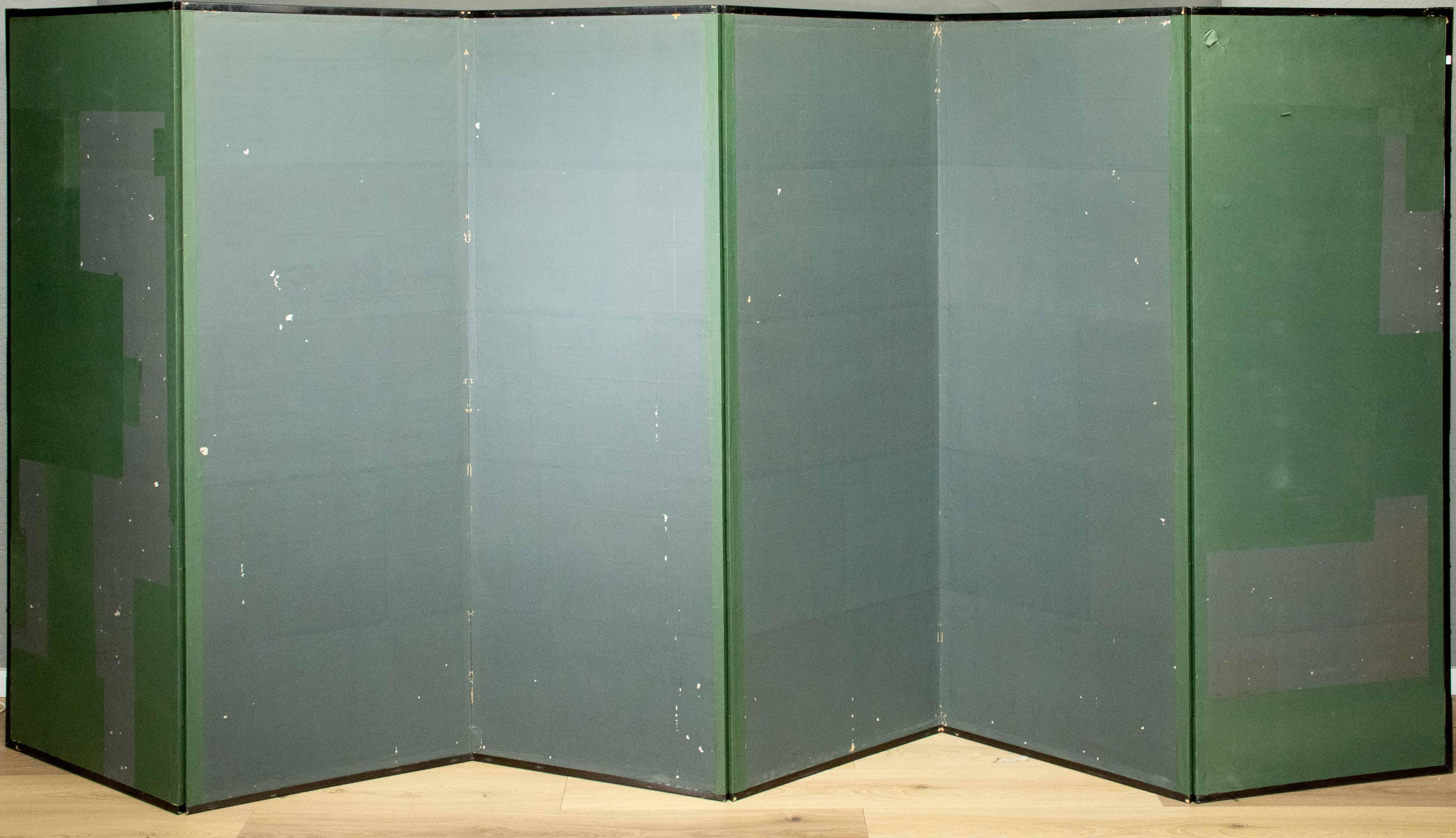 Biombo japonés decorado con una escena naturalista siglo XIX en venta
