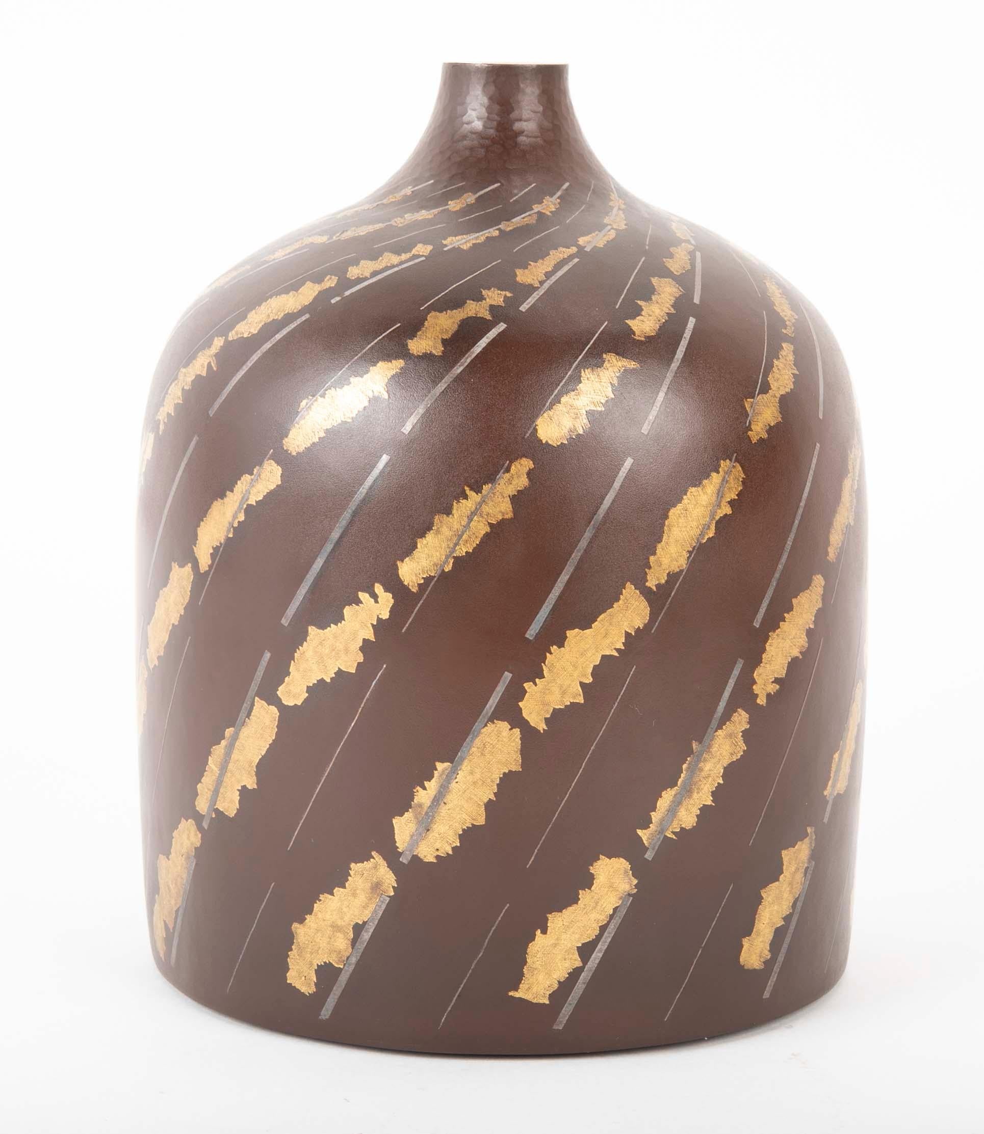 Late 20th Century Japanese Iron Vase with Inlaid Silver and Gold by Ueda Hiroshi For Sale