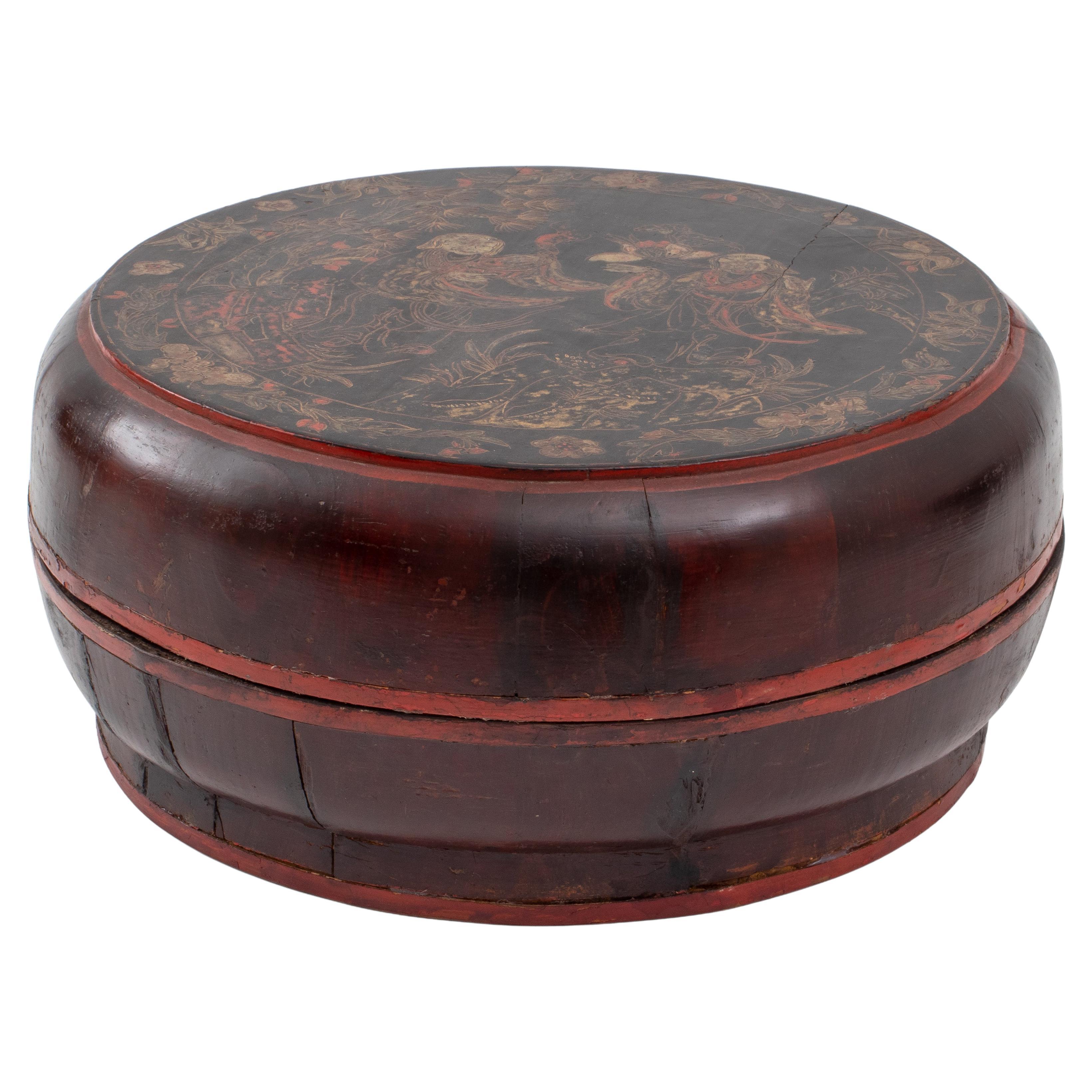 Japanese Lacquered Drum-Shaped Box For Sale