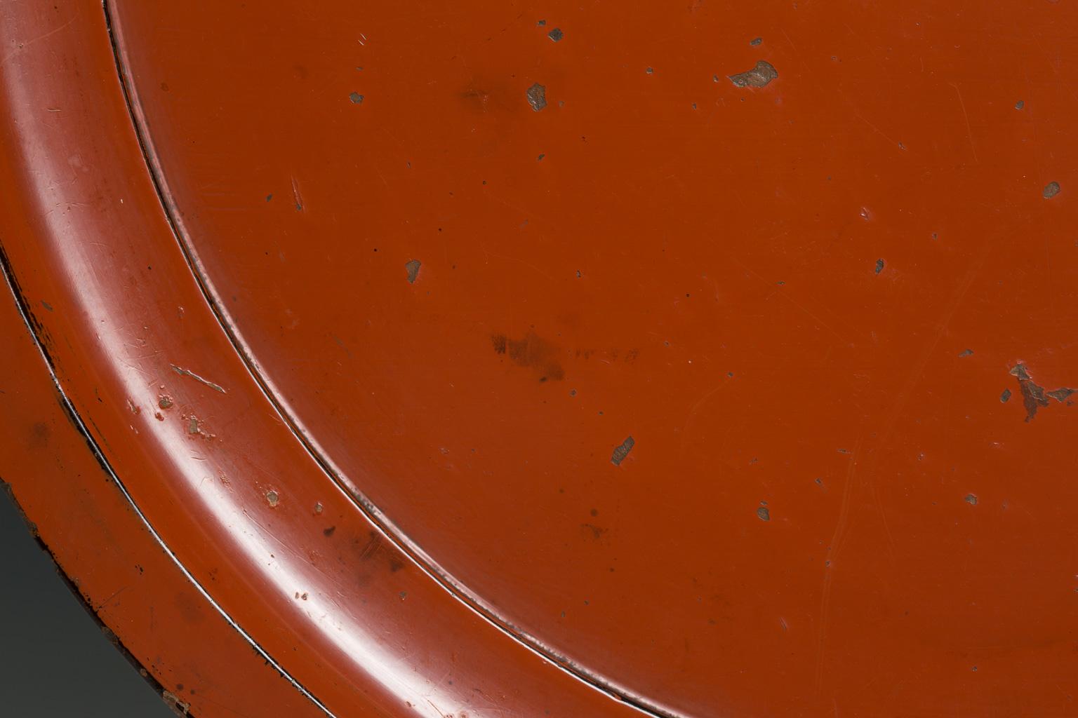 18th Century and Earlier Japanese Large Negoro Lacquered Tray (Marubon), 17th Century