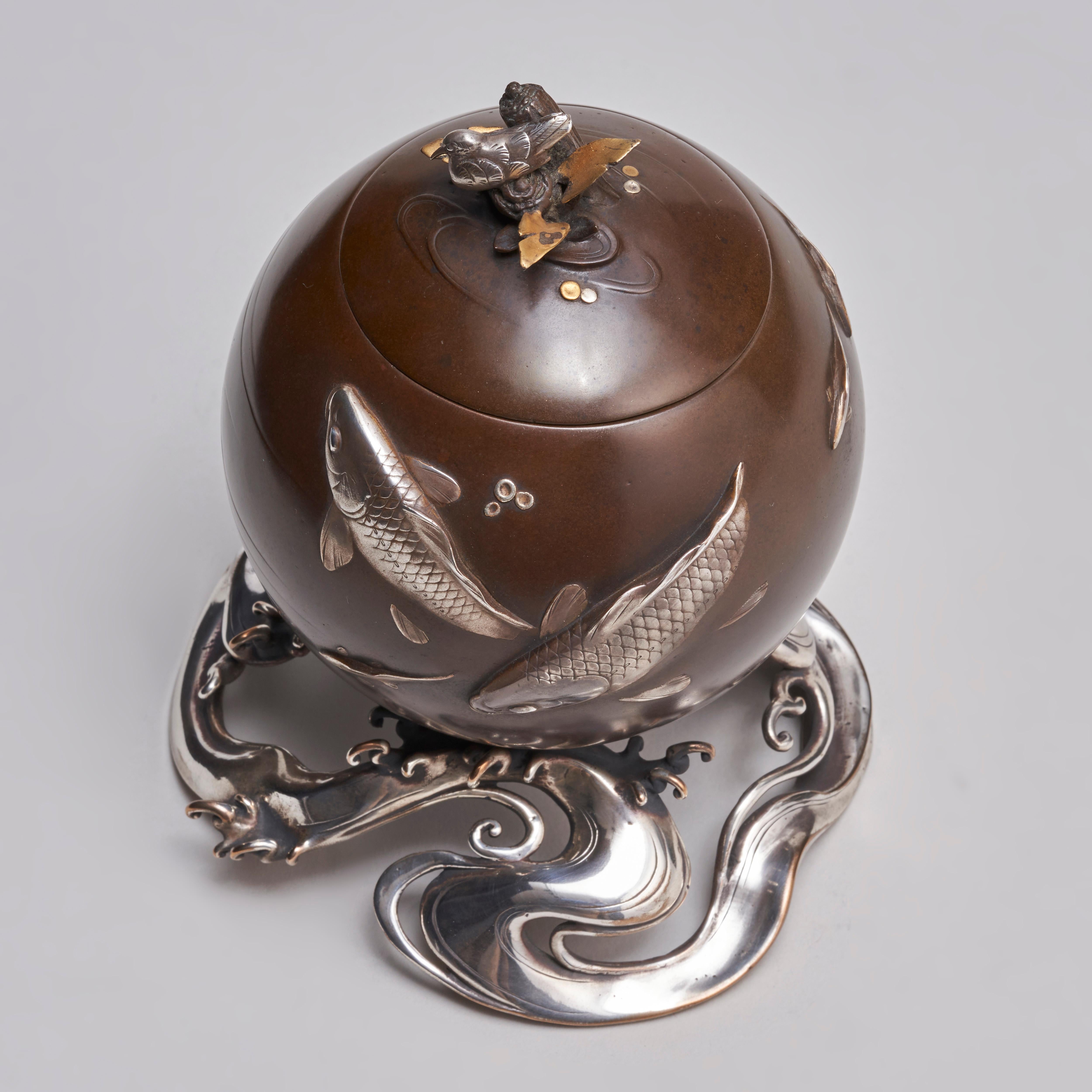 A Japanese, late 19th Century refined Bronze and multi-metal Koro For Sale 1