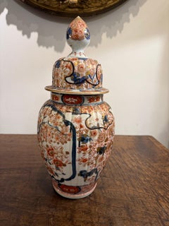 A Japanese Lidded Imari Vase, 19th Century
