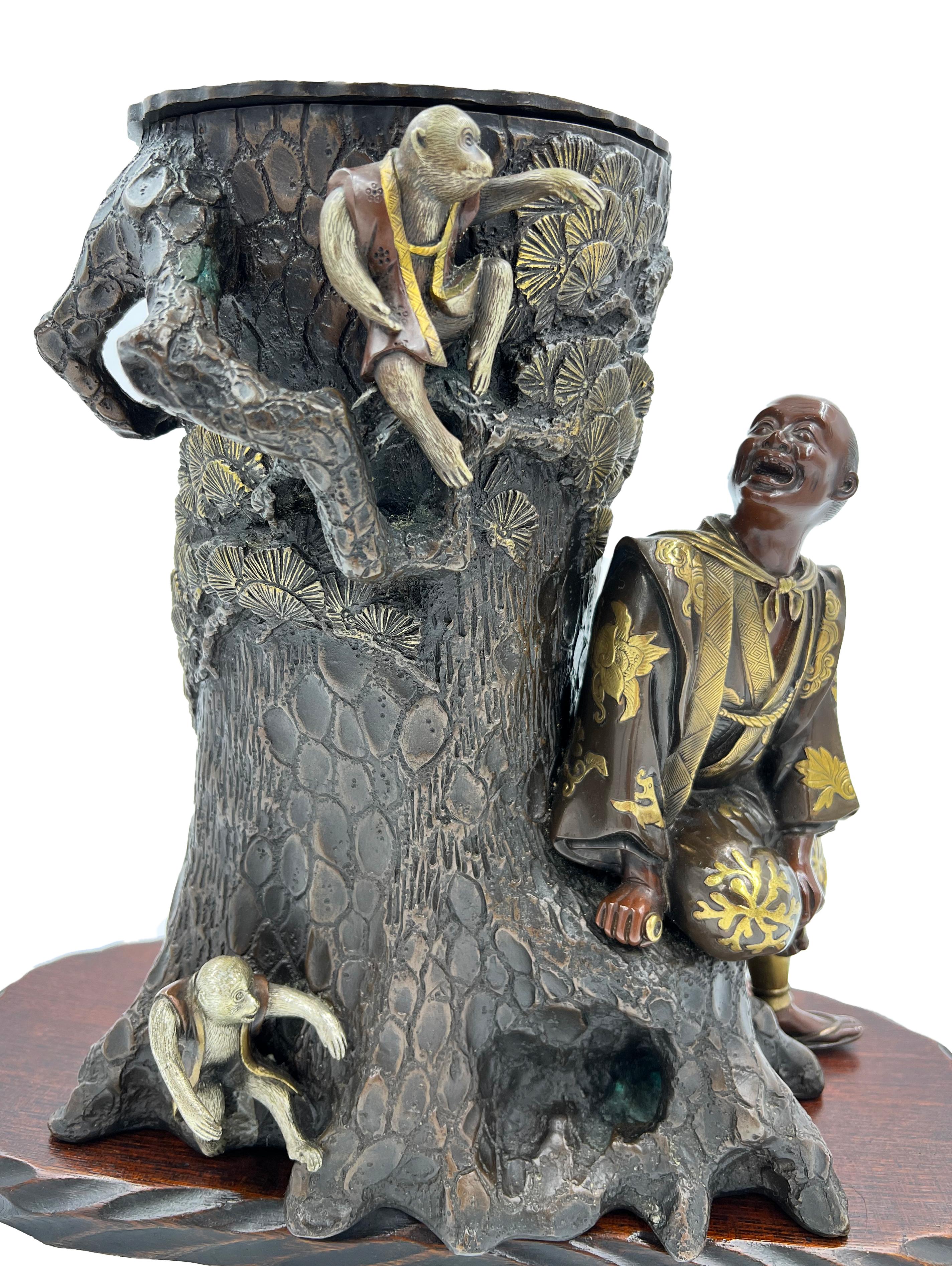 Japanese Meiji Period Figurative Bronze Sculpture 3