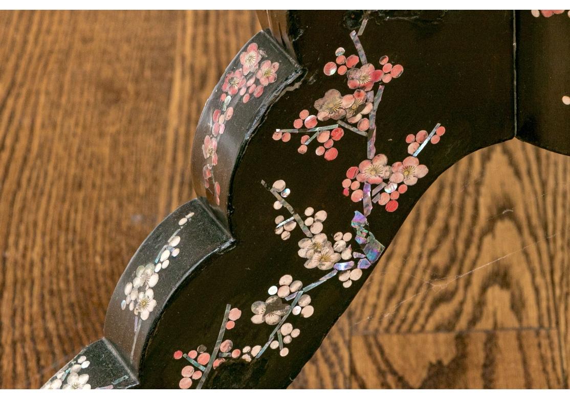 A Japanese Nagasaki Export Lacquer & Mother Of Pearl Inlaid Center Table For Sale 9