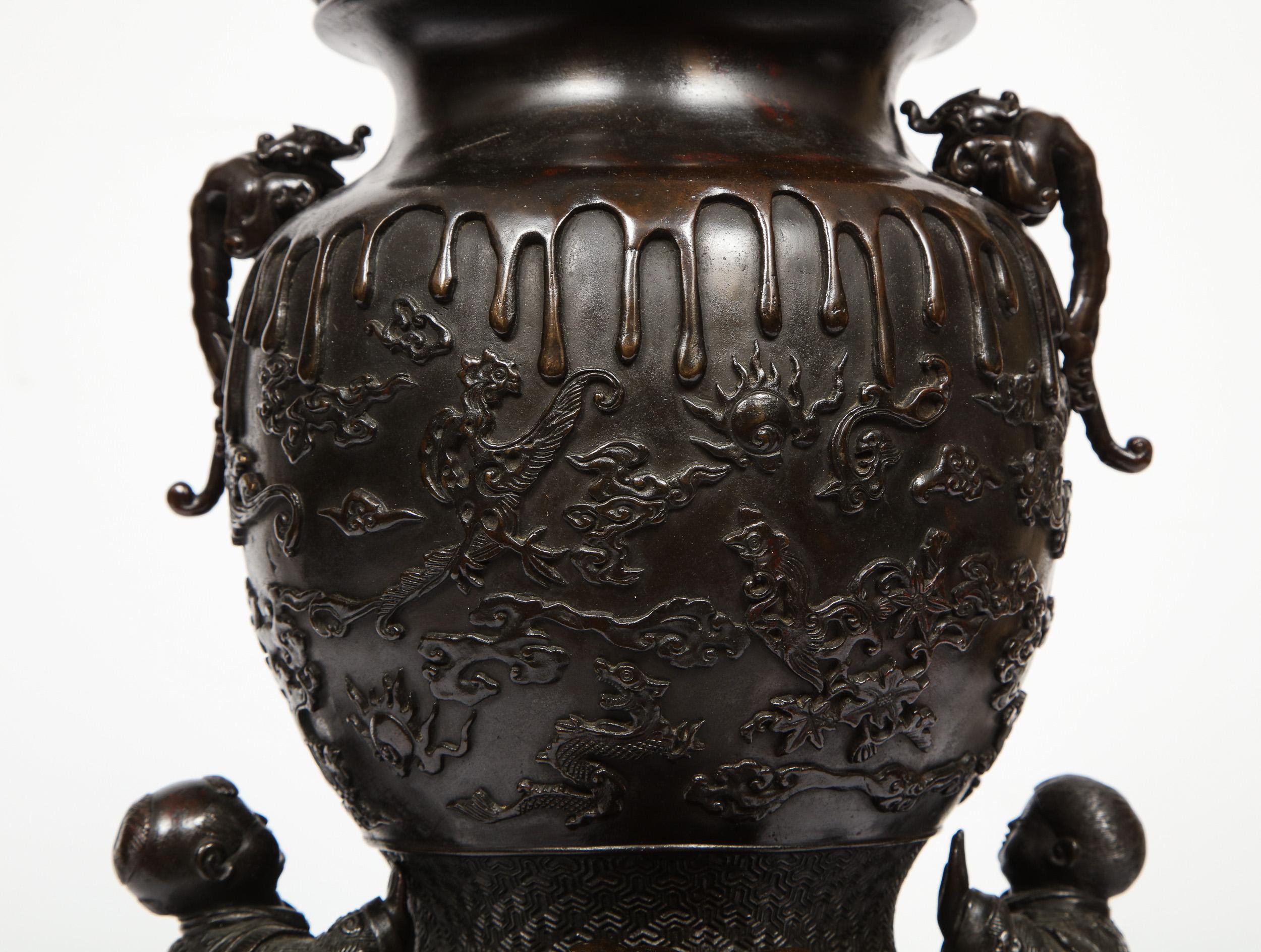 Japanese Patinated Bronze Figural Clock Vase, Meiji Period 13