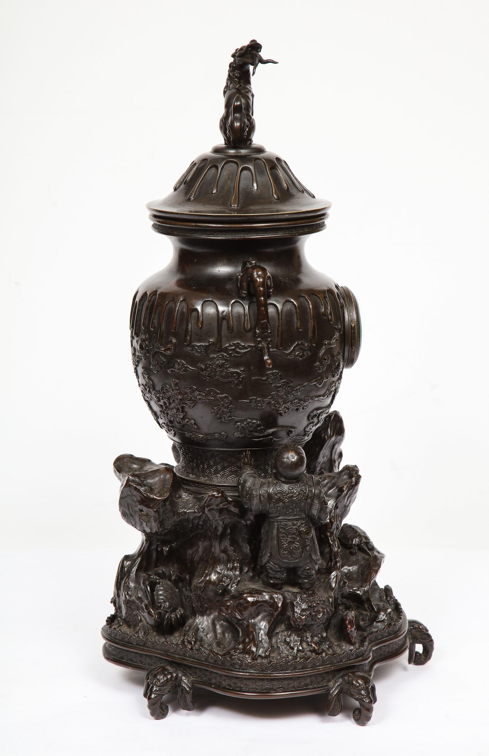 Japanese Patinated Bronze Figural Clock Vase, Meiji Period 15