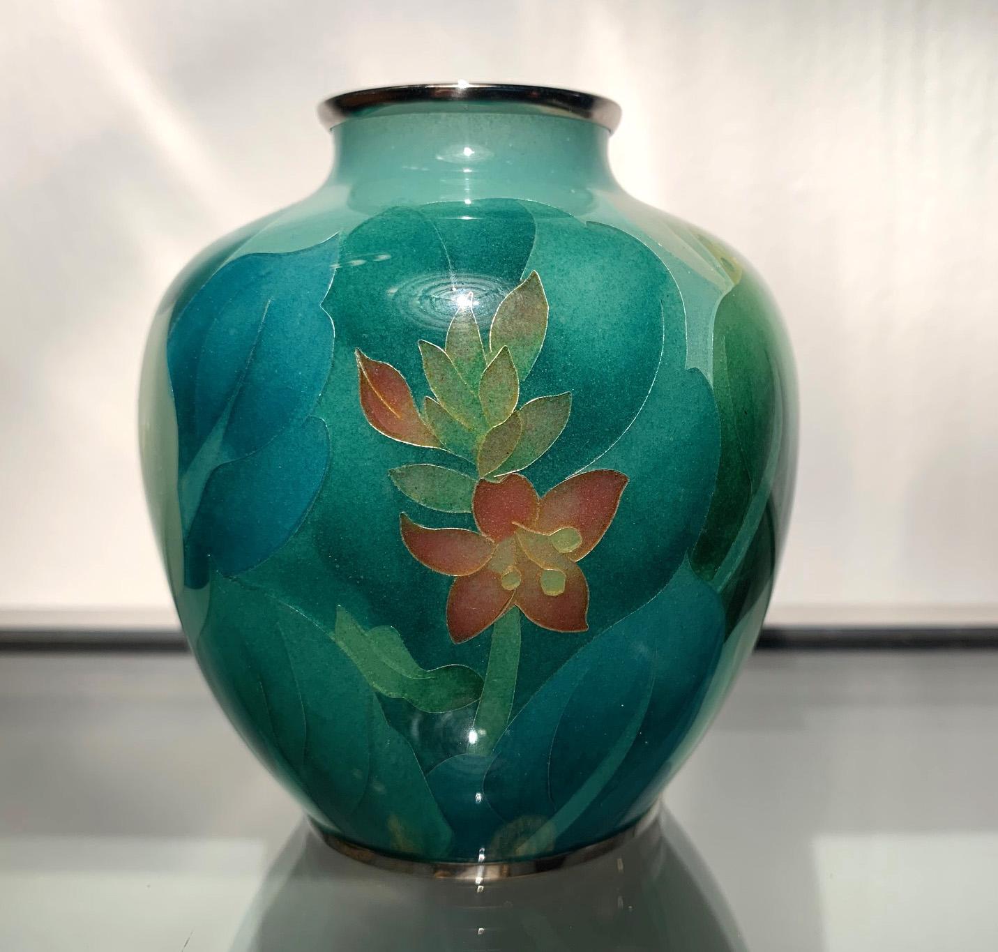 Japanese Plique-à-Jour Vase by Ando Jubei Company 2